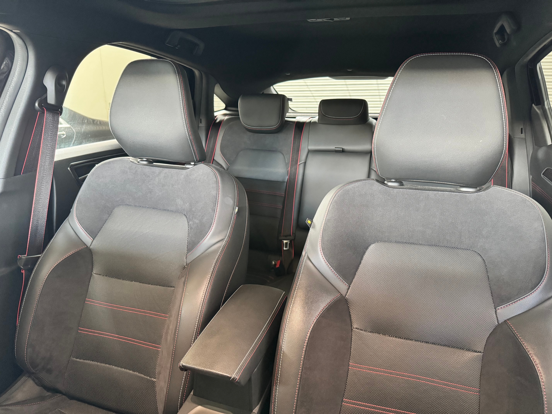 RENAULT Arkana 1.6 E-Tech Engineered-image-5