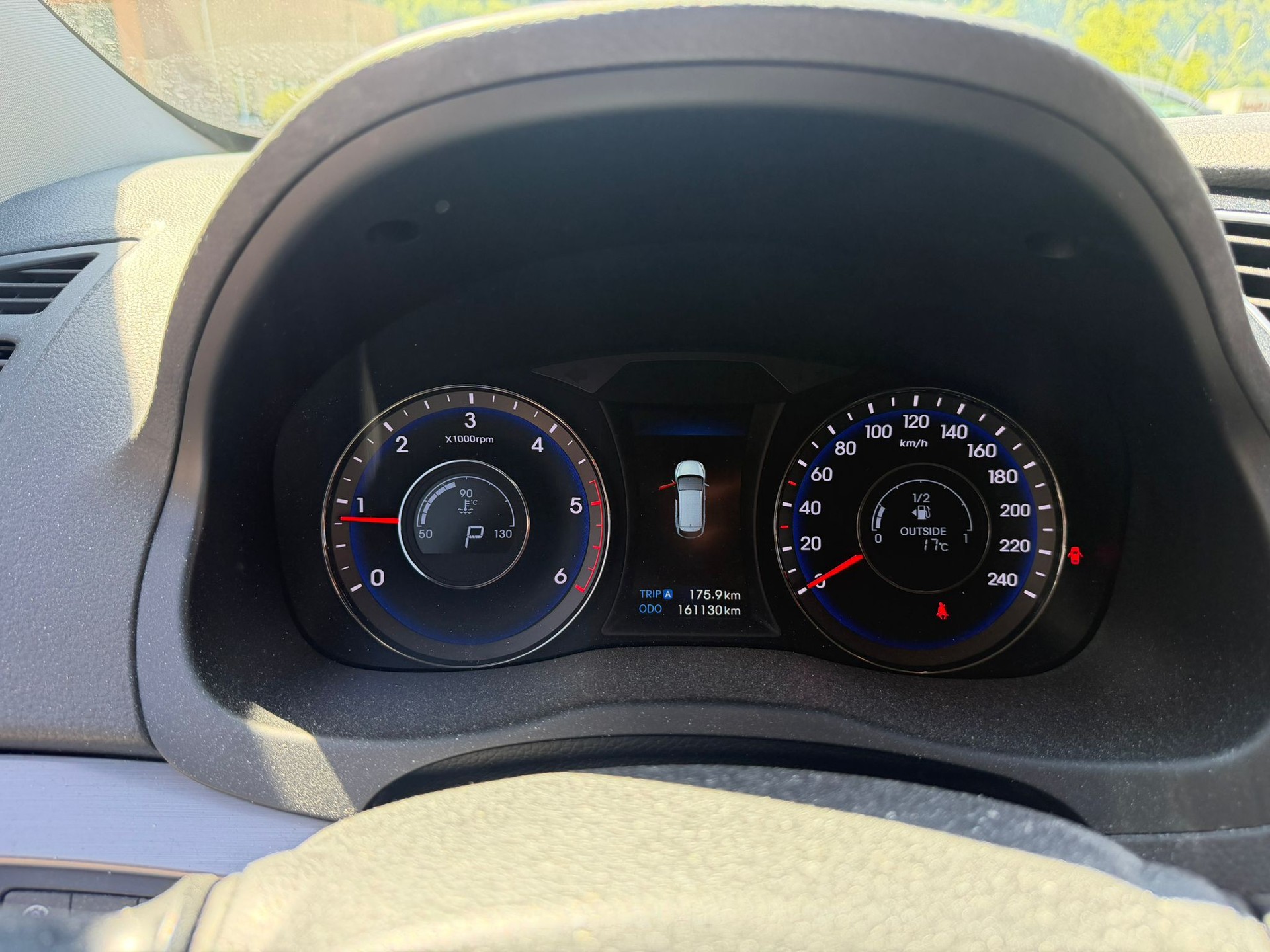 HYUNDAI i40 Wagon 1.7 CRDI Premium Automatic-image-9