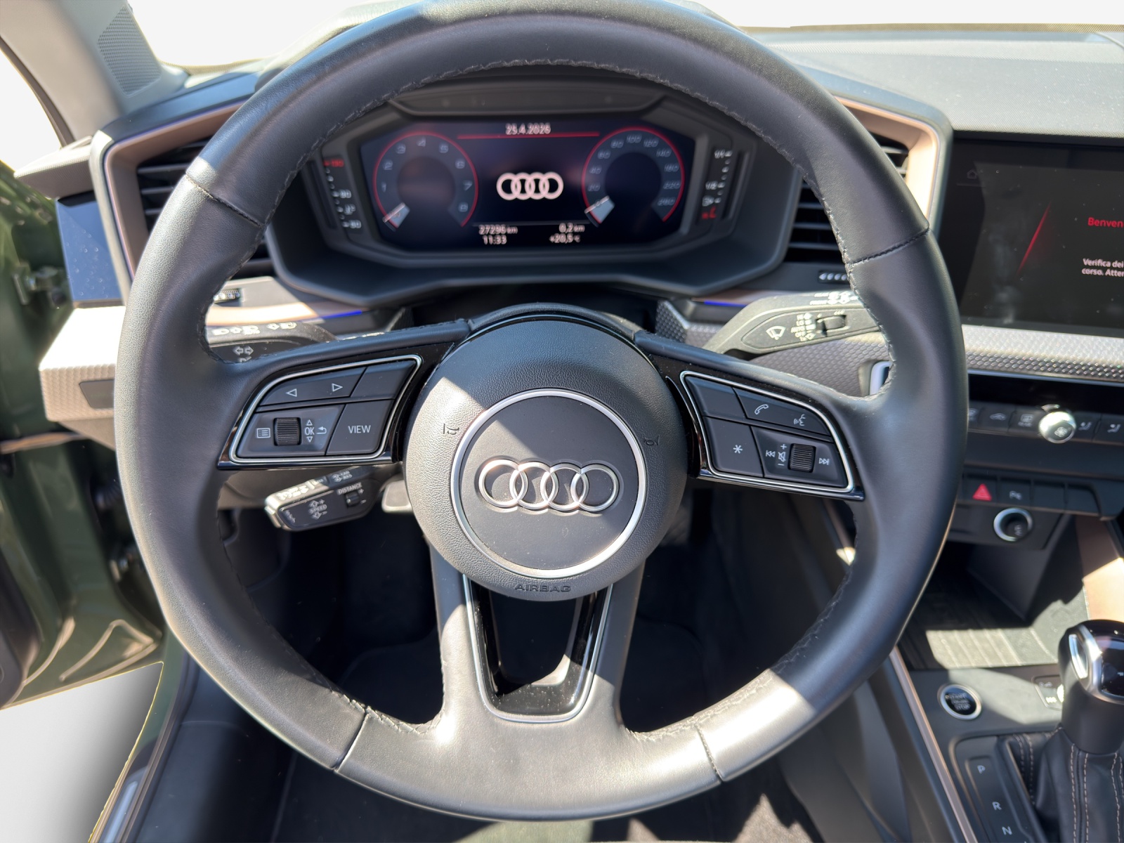 AUDI A1 Sportback 30 TFSI Attraction S-tronic-image-9