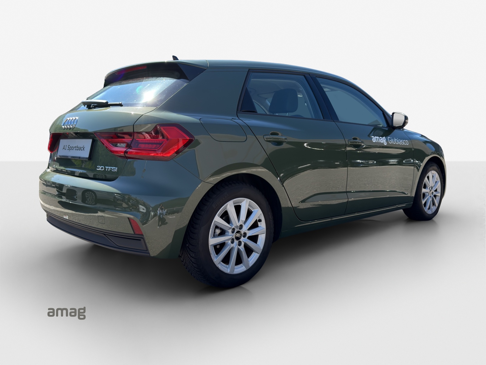 AUDI A1 Sportback 30 TFSI Attraction S-tronic-image-4