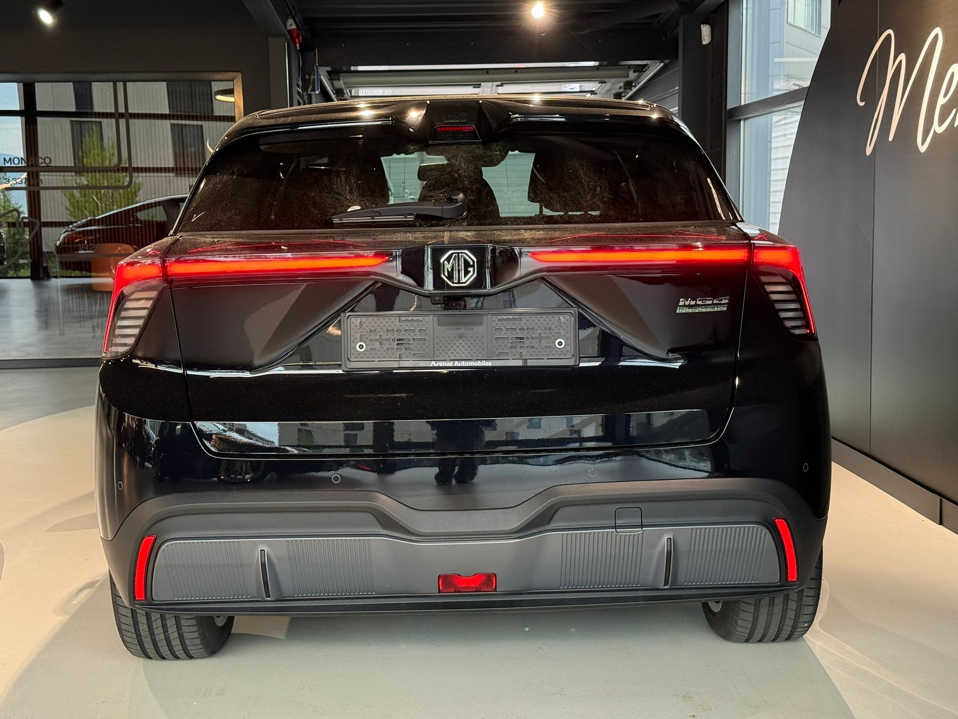 MG 4 EV 64kWh Luxury-image-20