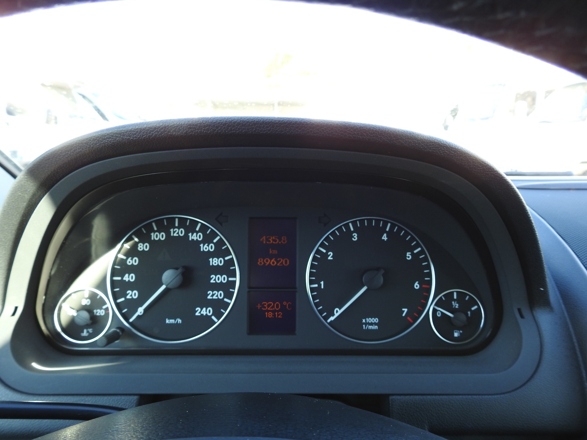 MERCEDES-BENZ A 180 (170) Avantgarde-image-21