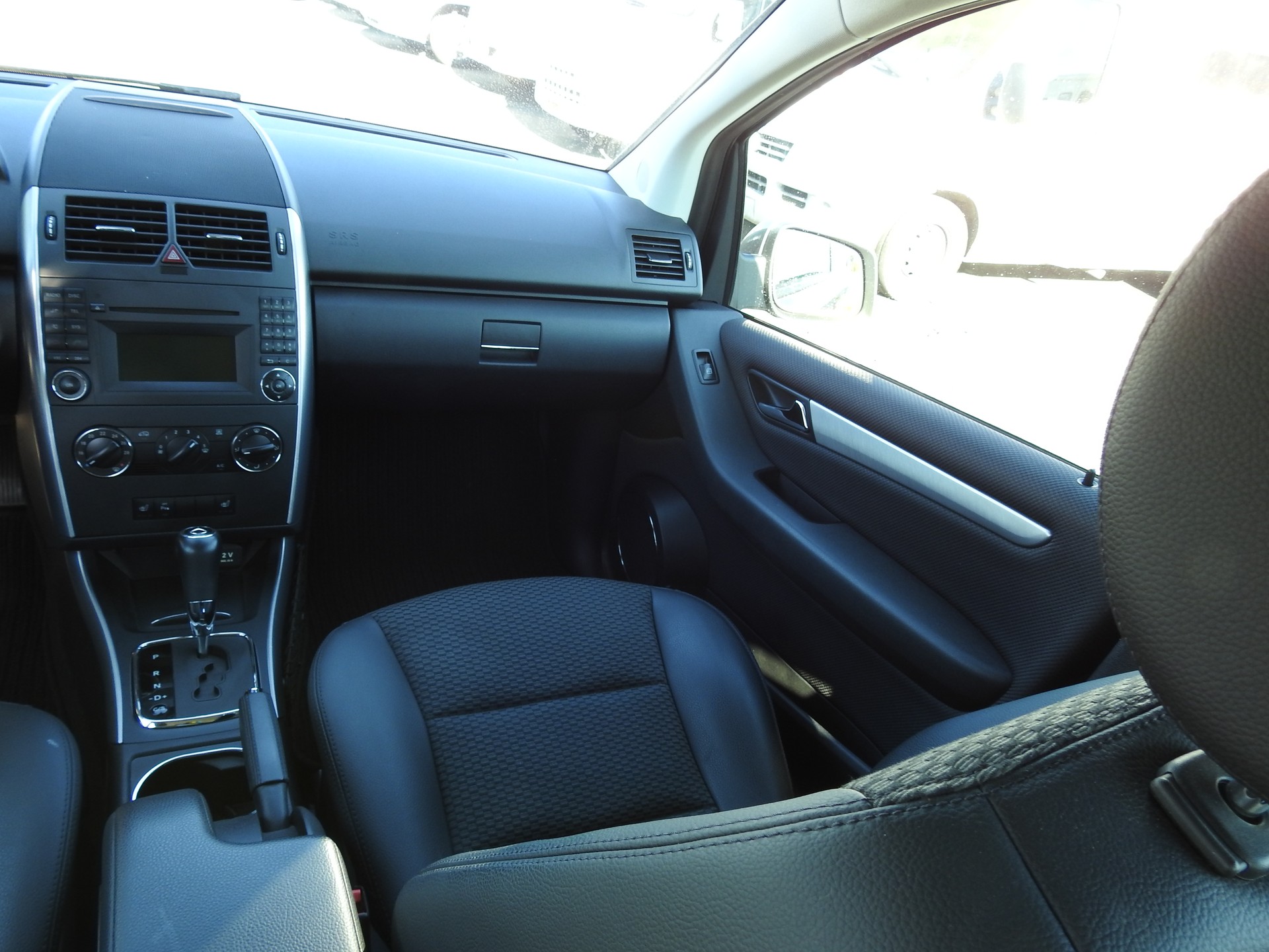 MERCEDES-BENZ A 180 (170) Avantgarde-image-16