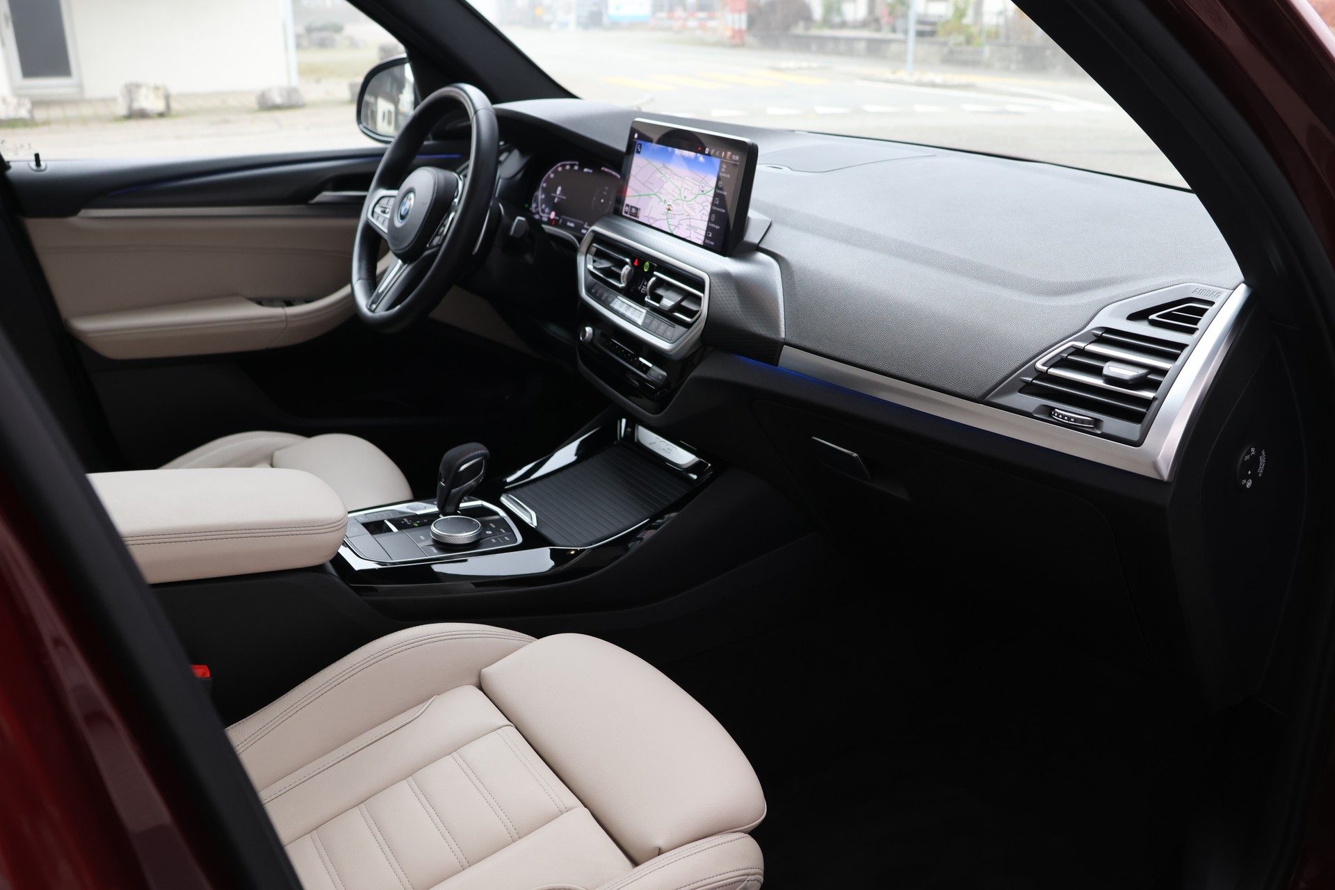 BMW X3 xDrive 30e M Sport (CH) + 2.0T AHK-image-18