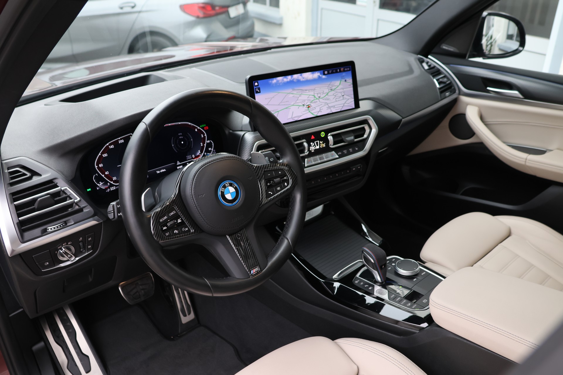BMW X3 xDrive 30e M Sport (CH) + 2.0T AHK-image-9