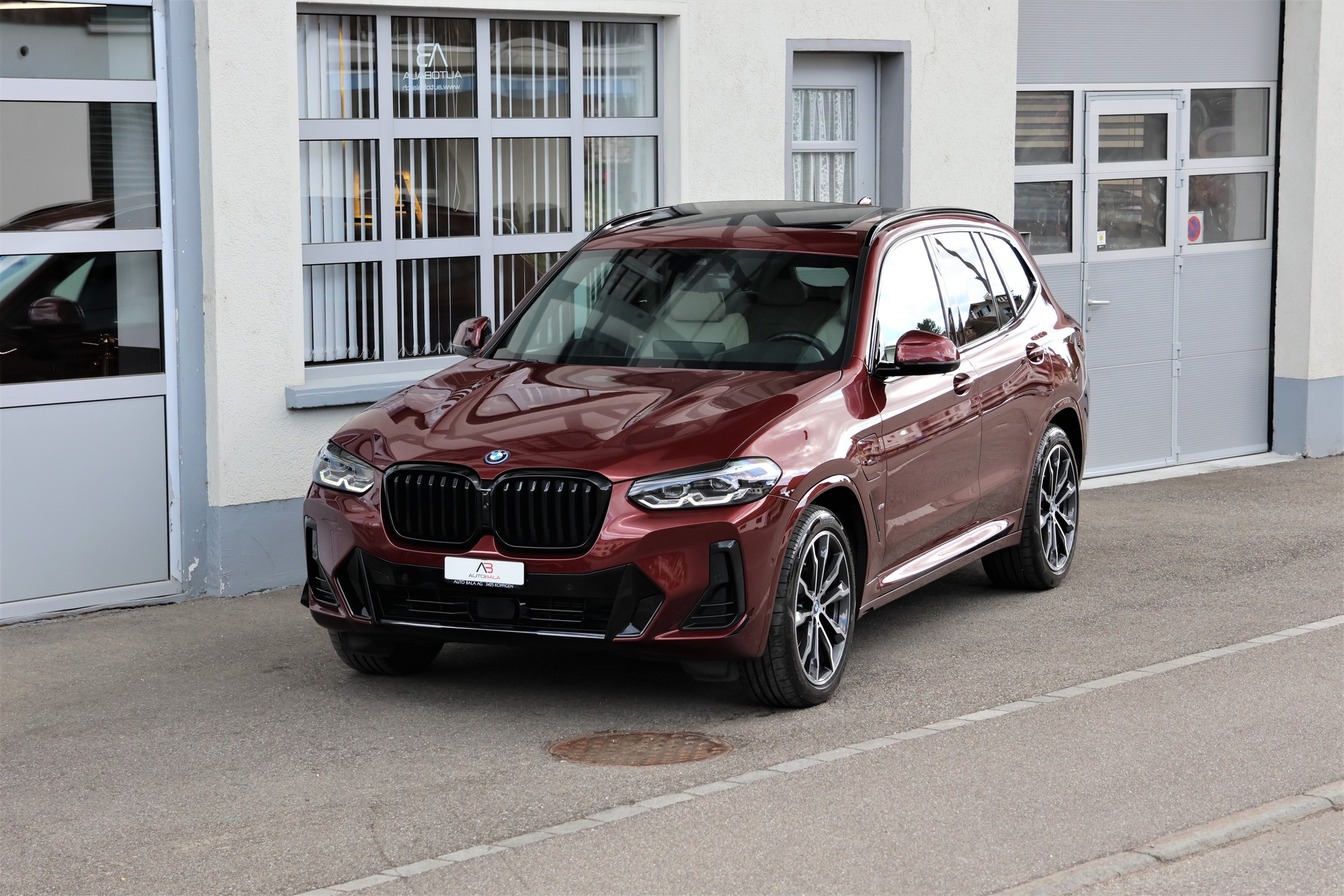 BMW X3 xDrive 30e M Sport (CH) + 2.0T AHK-image-0