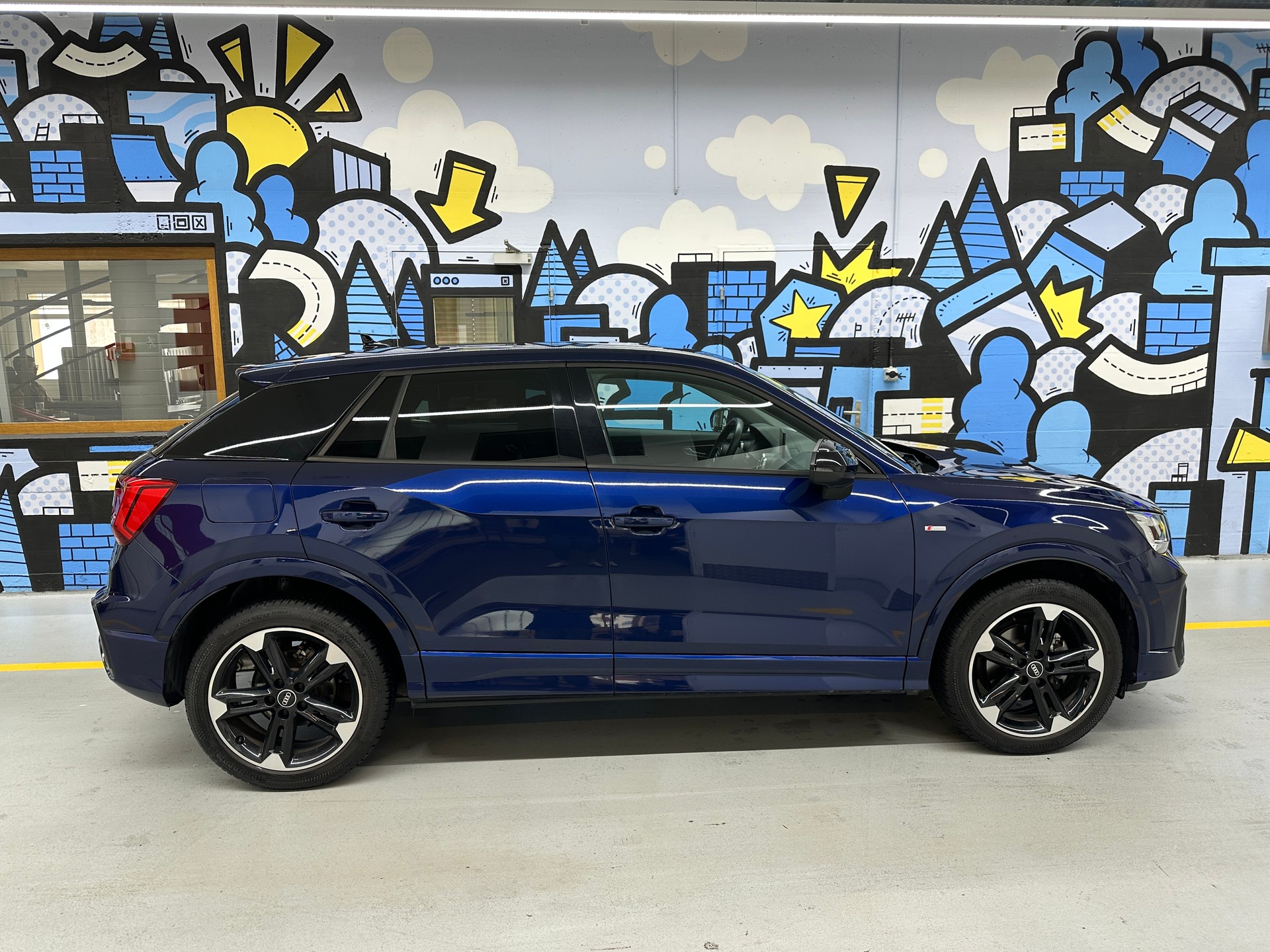 AUDI Q2 35 TFSI S line S-tronic-image-2