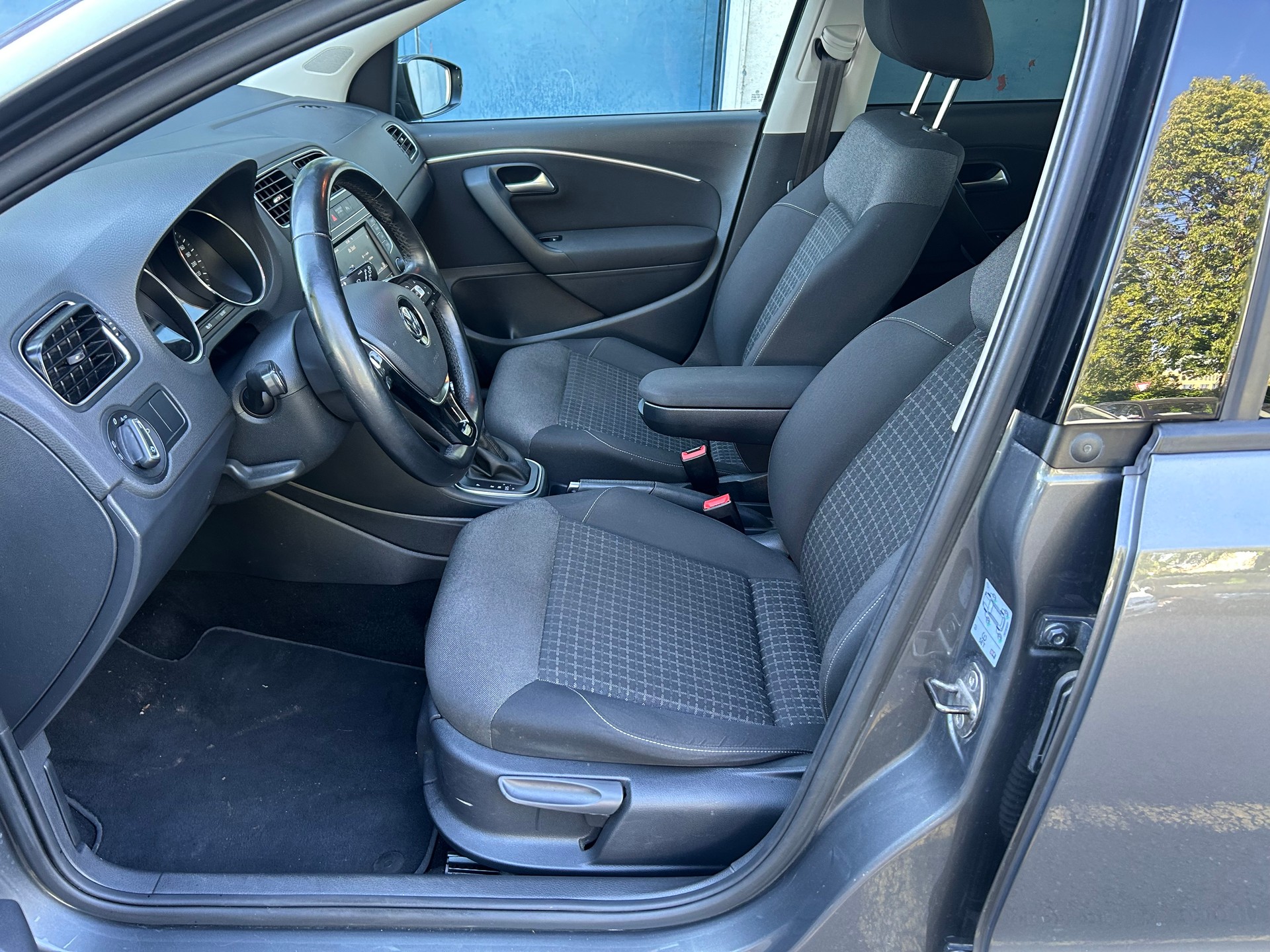 VW Polo 1.2 TSI BMT Highline DSG-image-5