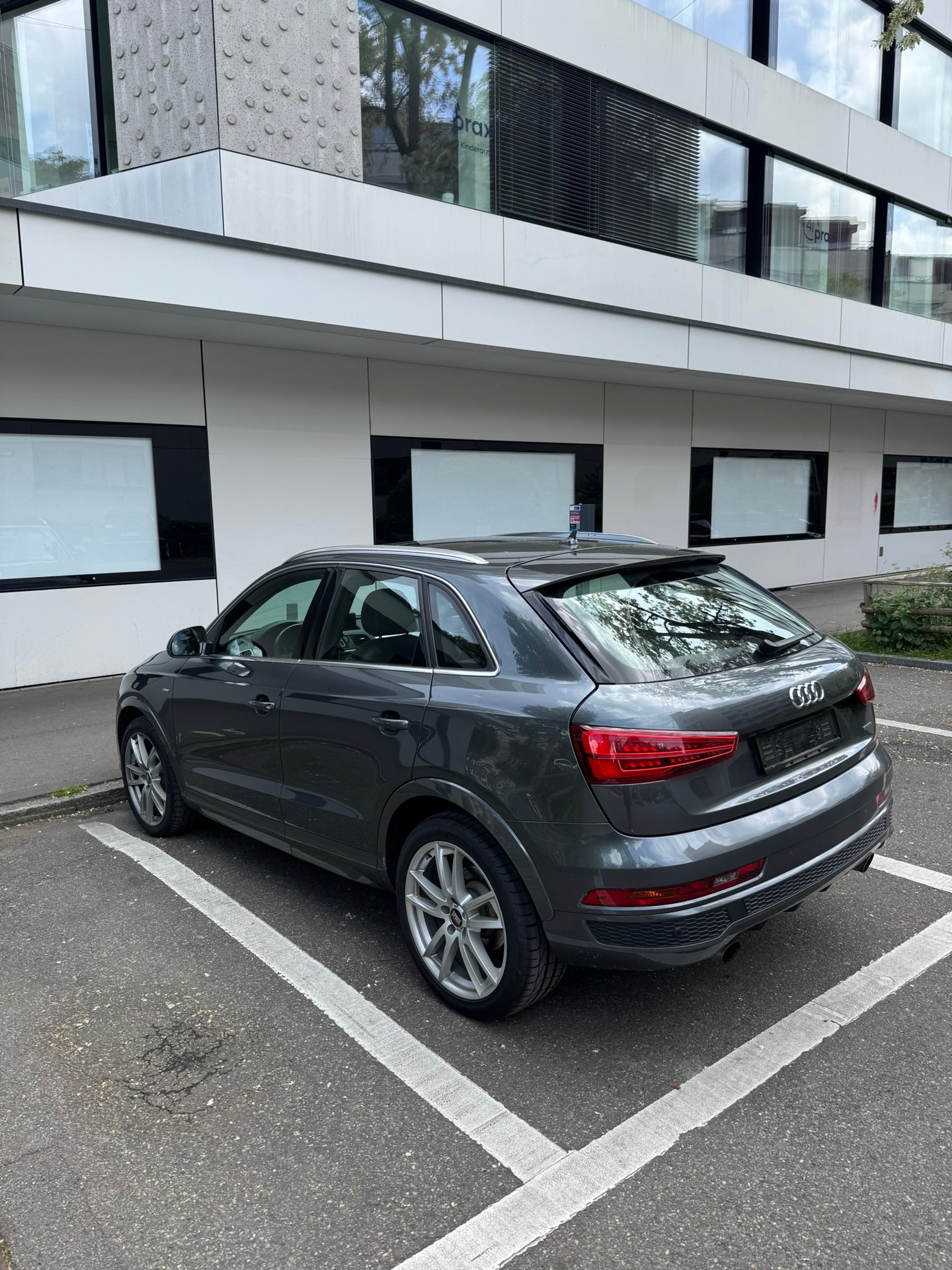 AUDI 2.0 TFSI Sport quattro S-Tr.-image-3