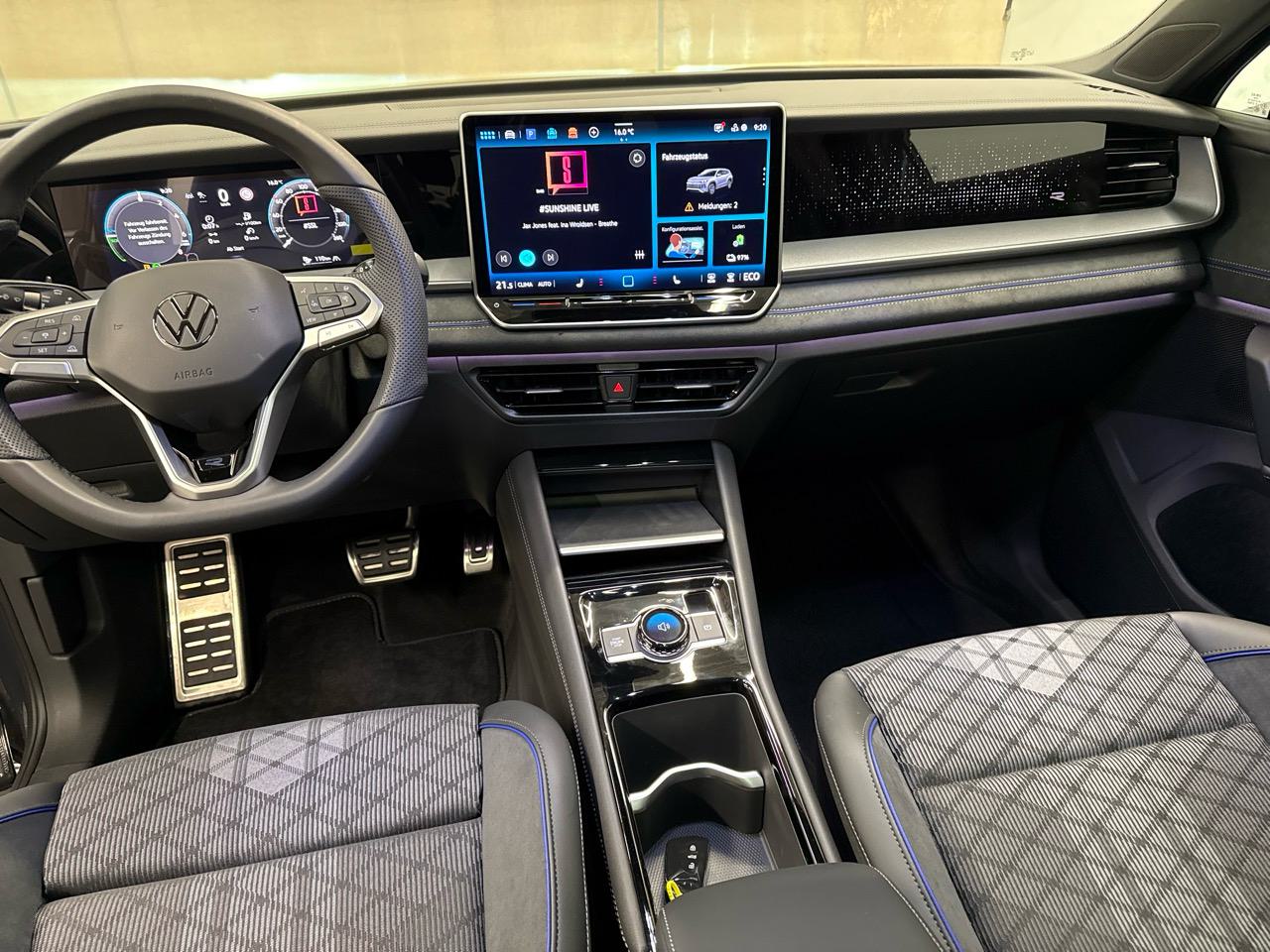 VW Tayron 1.5 TSI PHEV R-Line Black Style-image-7