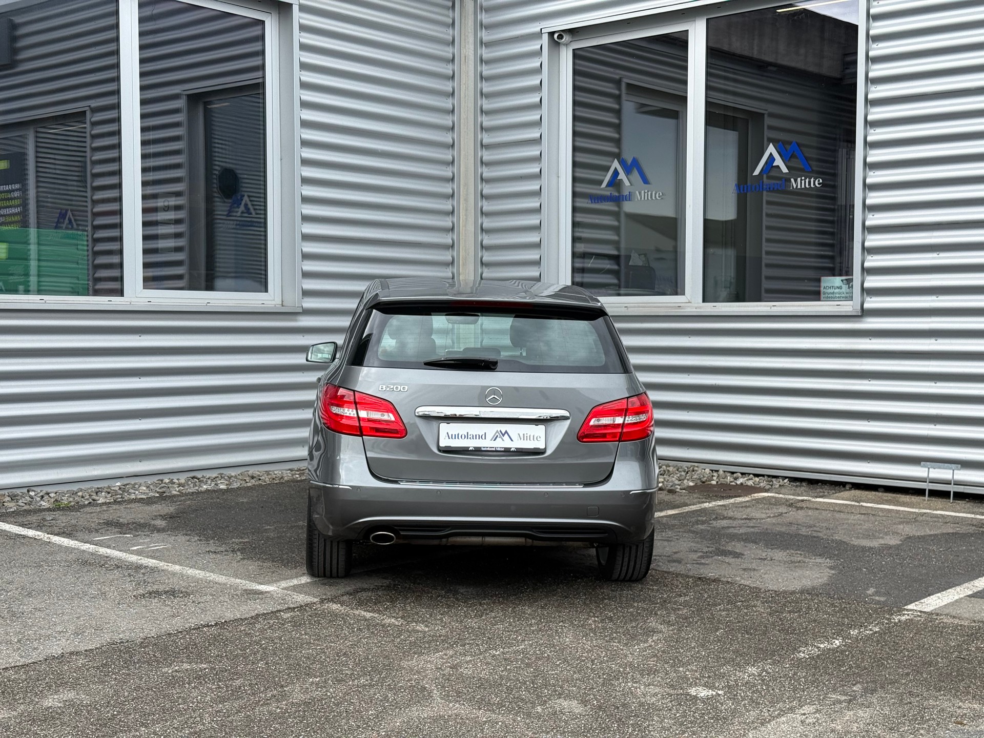 MERCEDES-BENZ B 200 7G-DCT-image-5