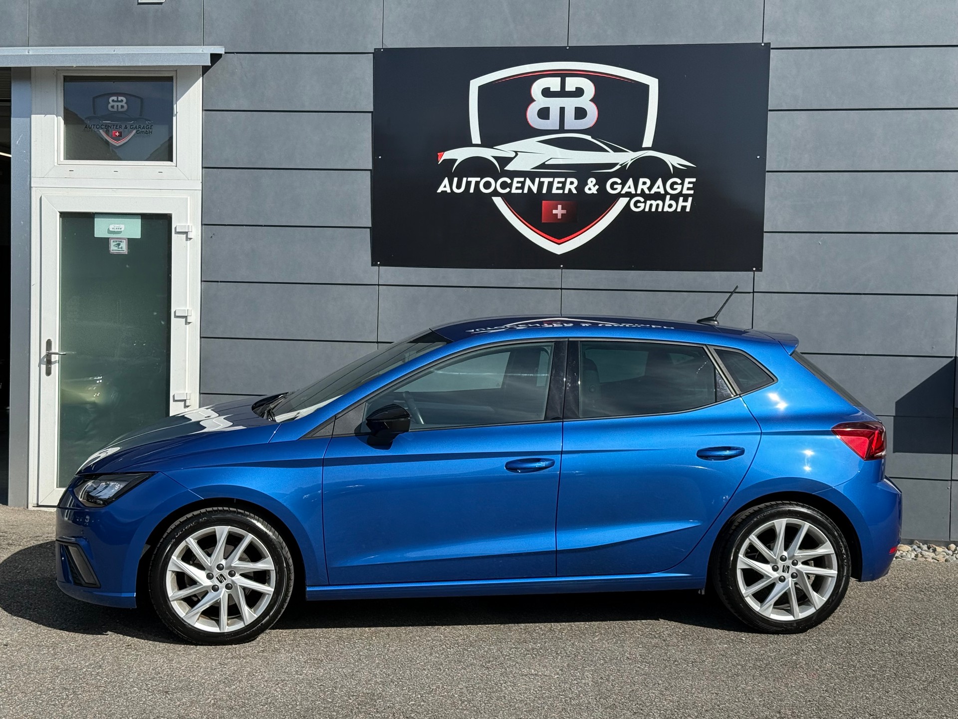 SEAT Ibiza 1.0 EcoTSI FR DSG °° 5 Jahre / 100'000 KM Seat-Garantie °°-image-4