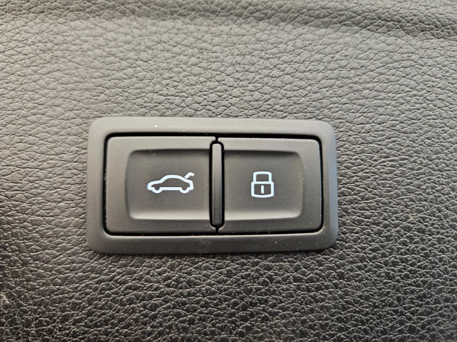 AUDI SQ5 TDI quattro tiptronic-image-15