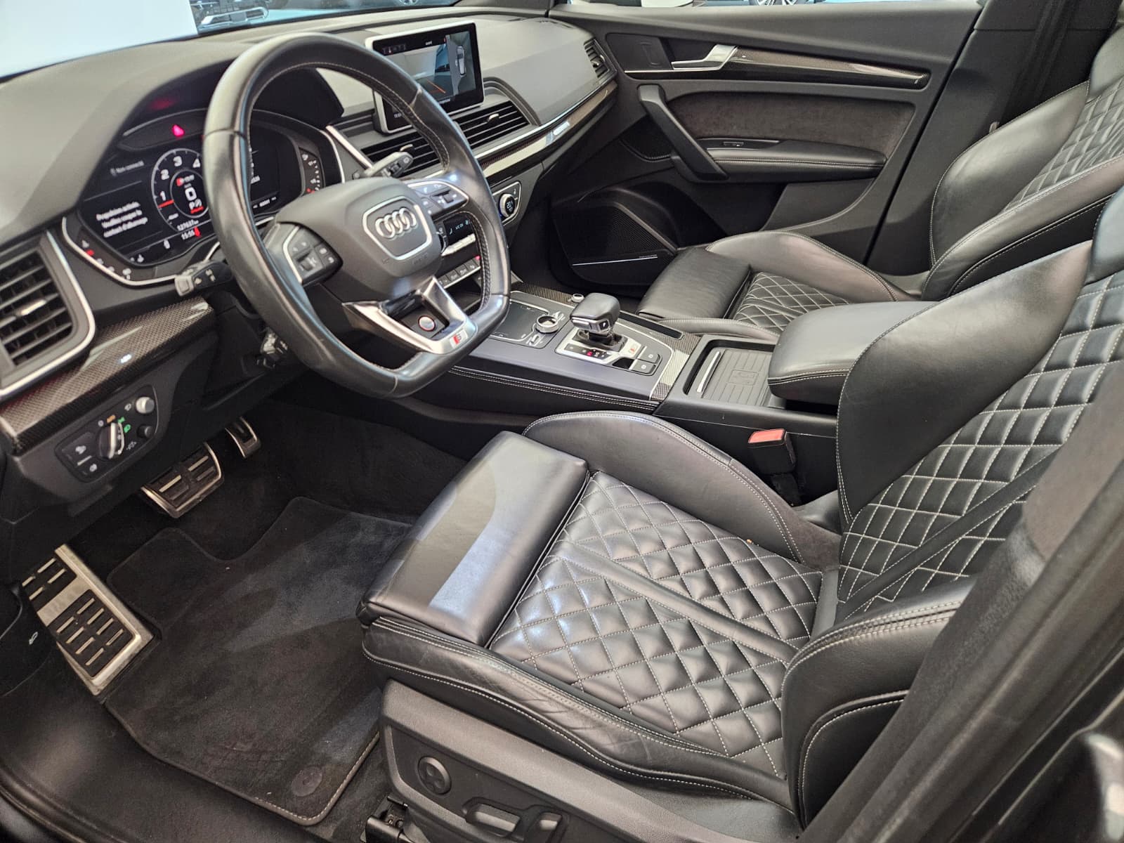AUDI SQ5 TDI quattro tiptronic-image-10