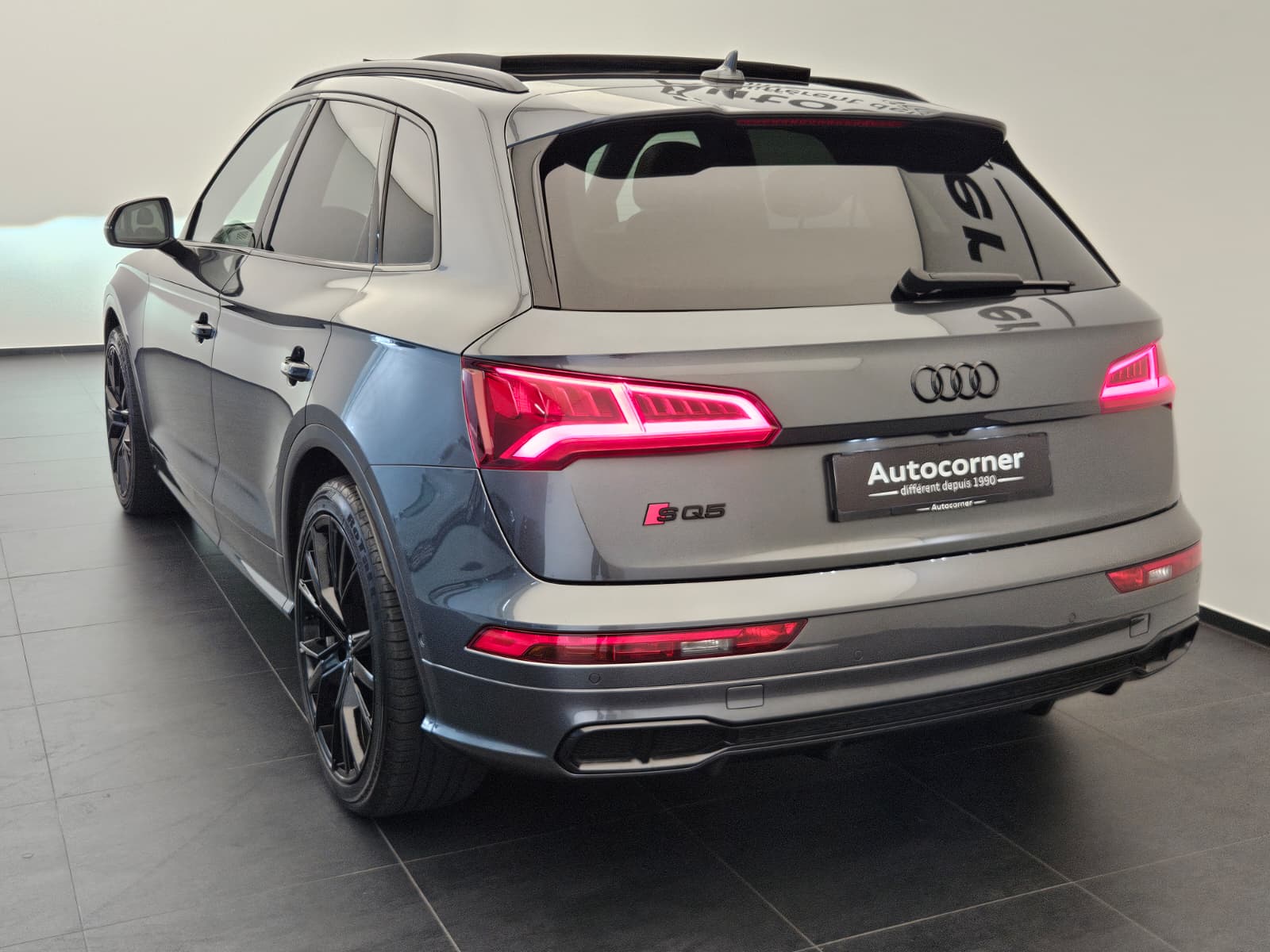 AUDI SQ5 TDI quattro tiptronic-image-8