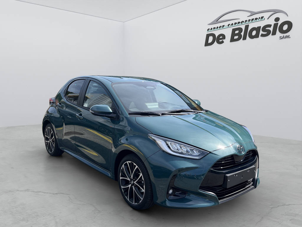 TOYOTA Yaris 1.5 VVT-i HSD Trend