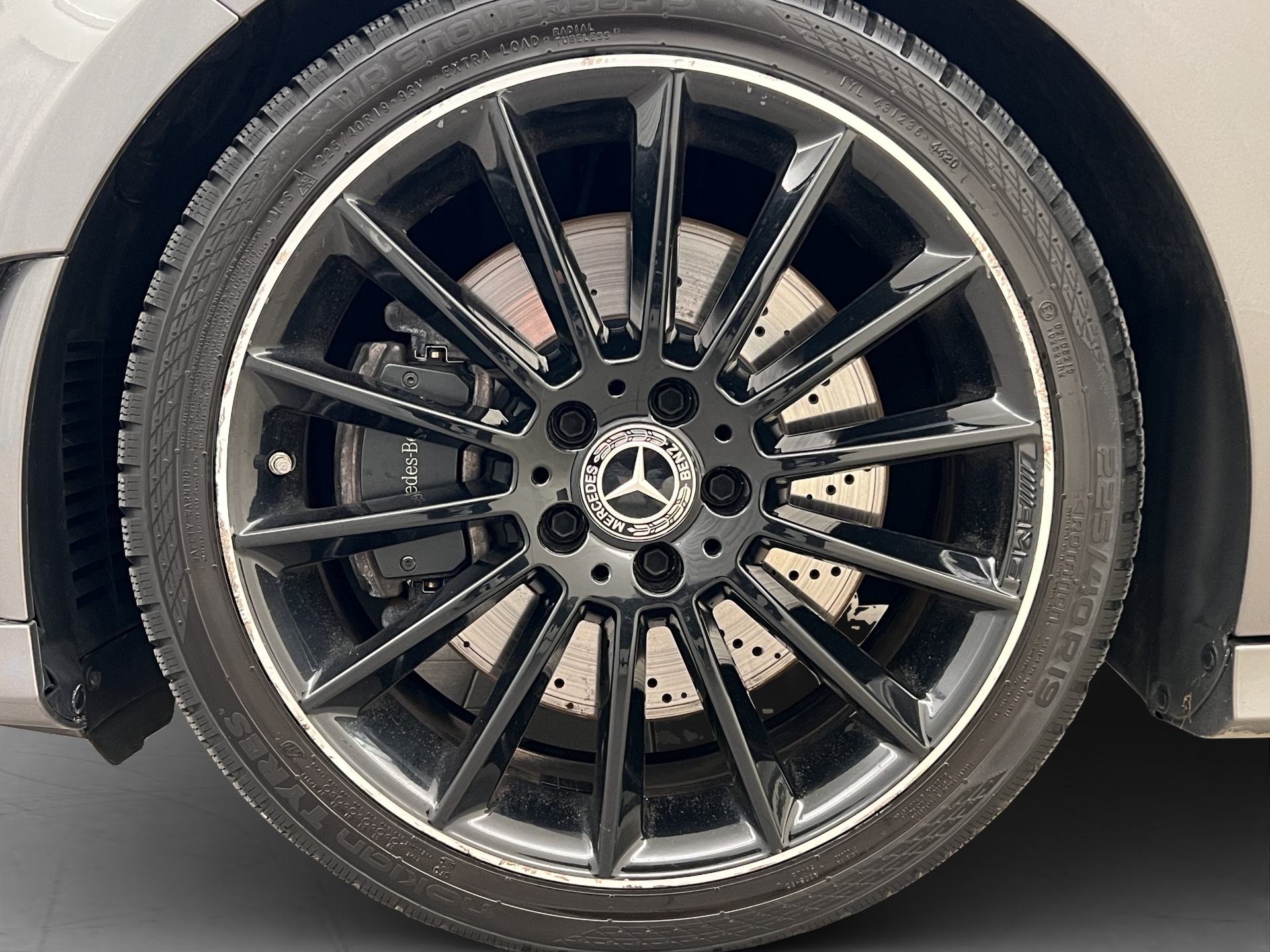 MERCEDES-BENZ A 250 AMG Line 4-image-8