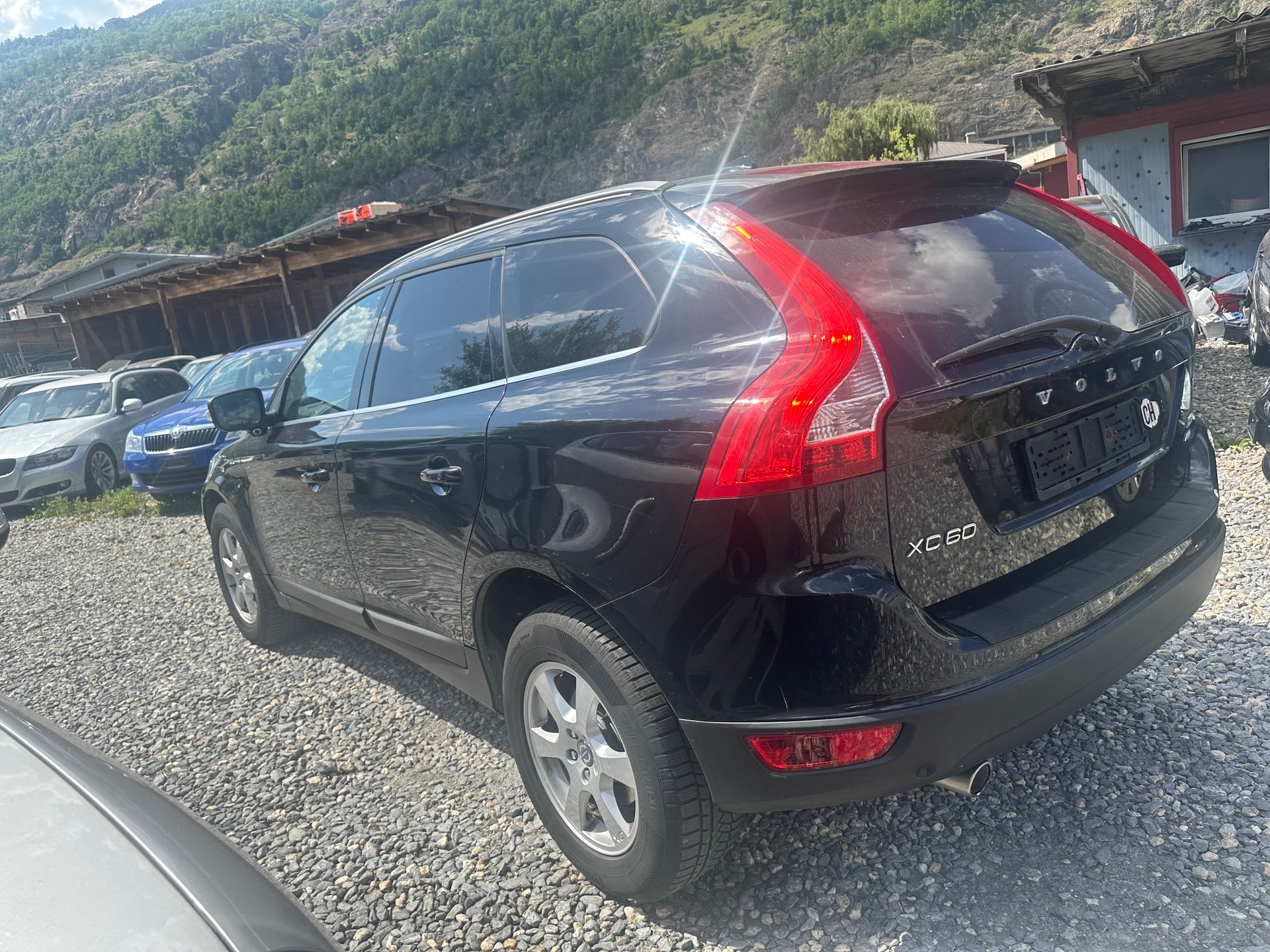 VOLVO XC60 D3 AWD Summum Geartronic-image-11