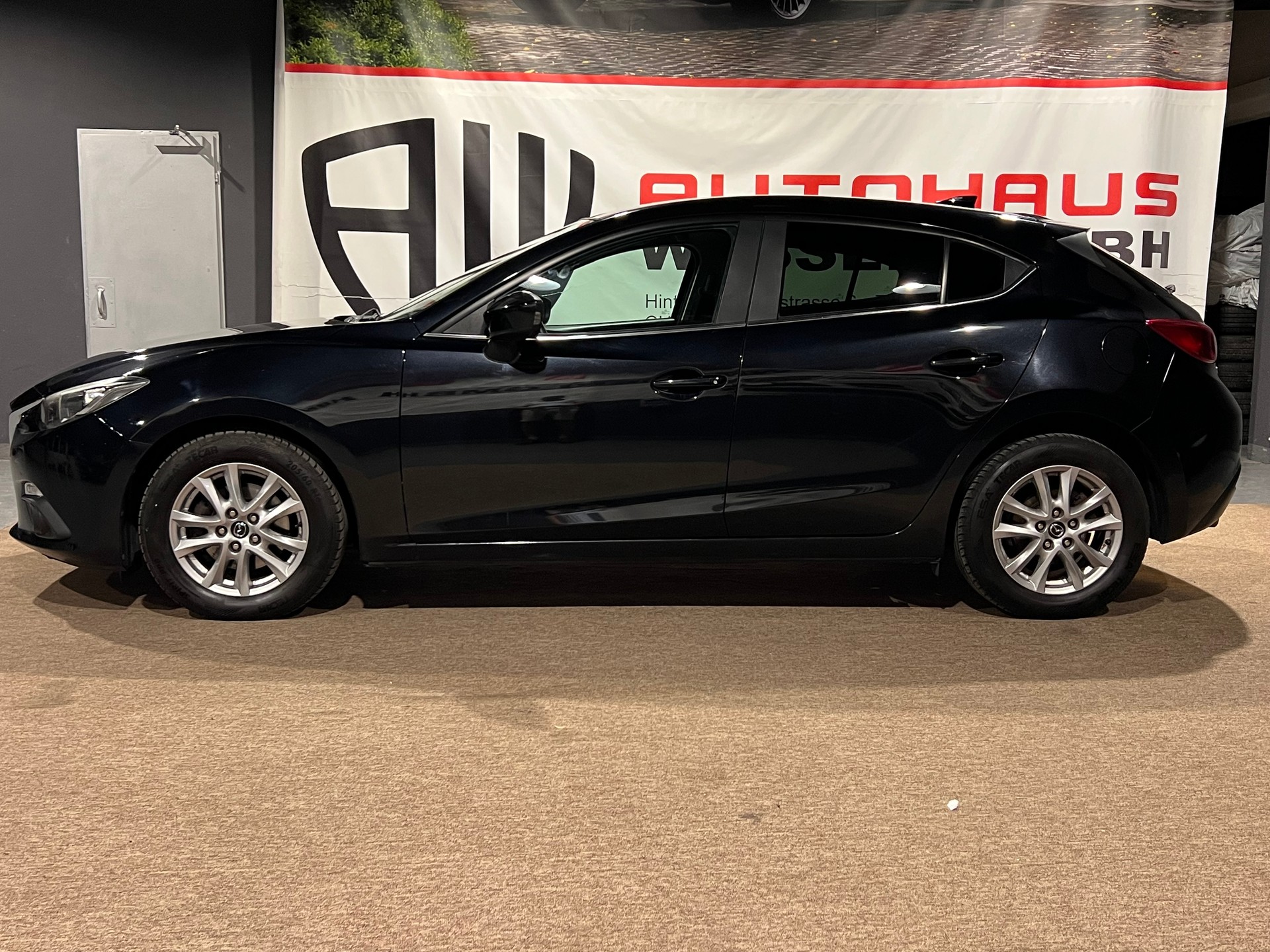 MAZDA 3 SKYACTIV-G 120 Ambition-image-5