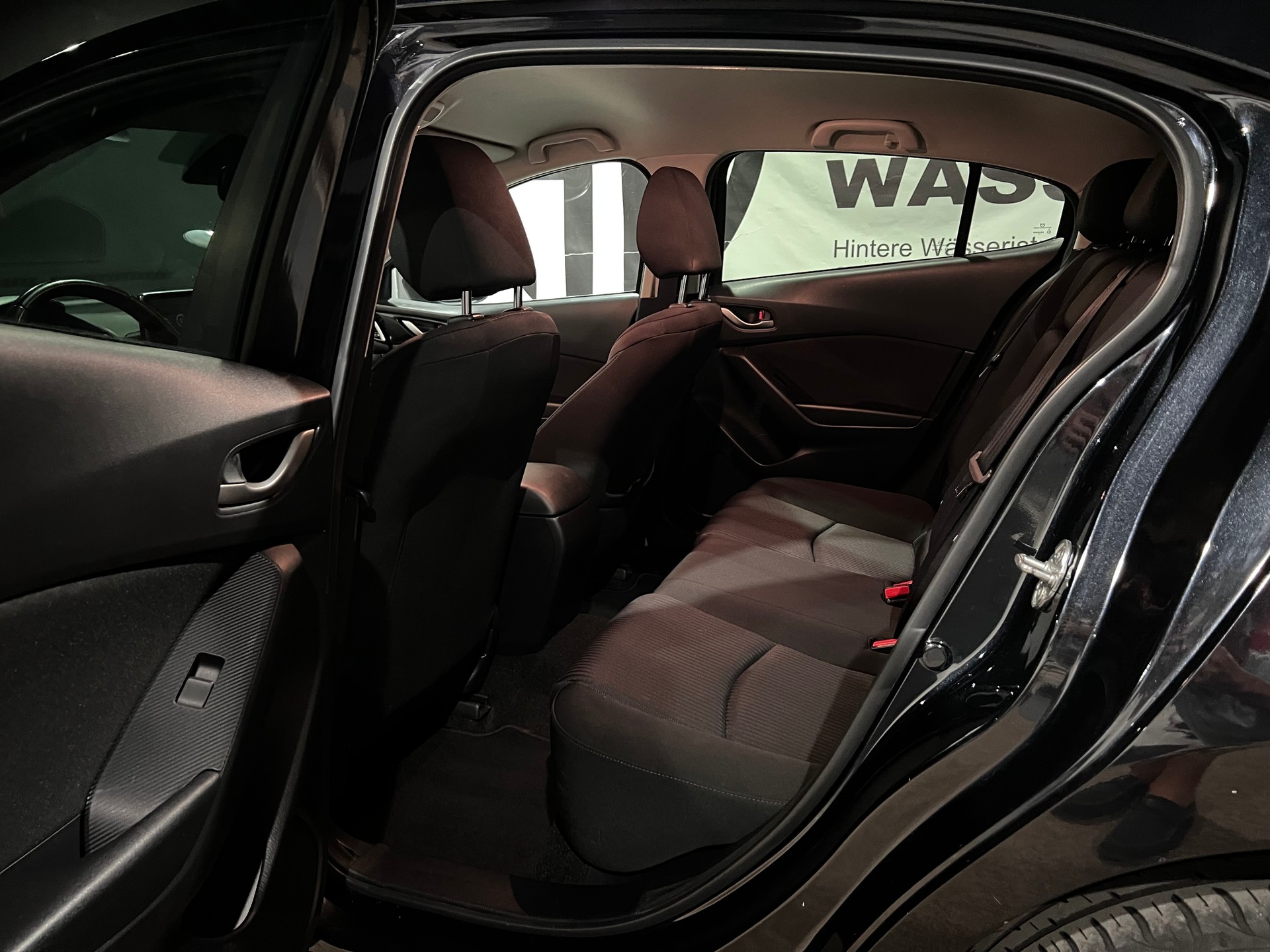 MAZDA 3 SKYACTIV-G 120 Ambition-image-14