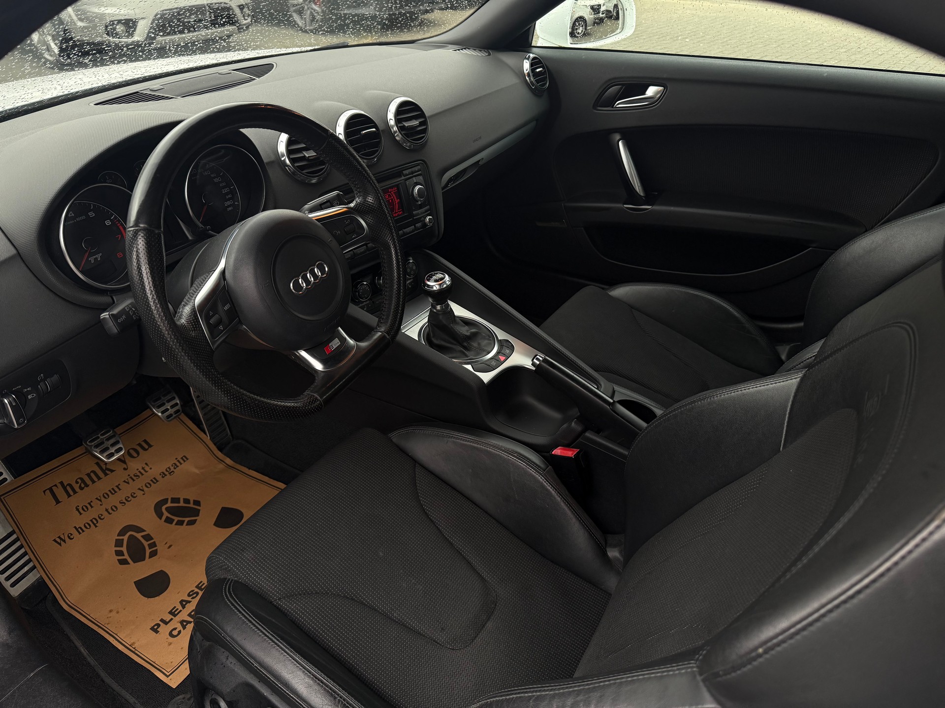 AUDI TT Roadster 2.0 TFSI Style S-Line-image-12