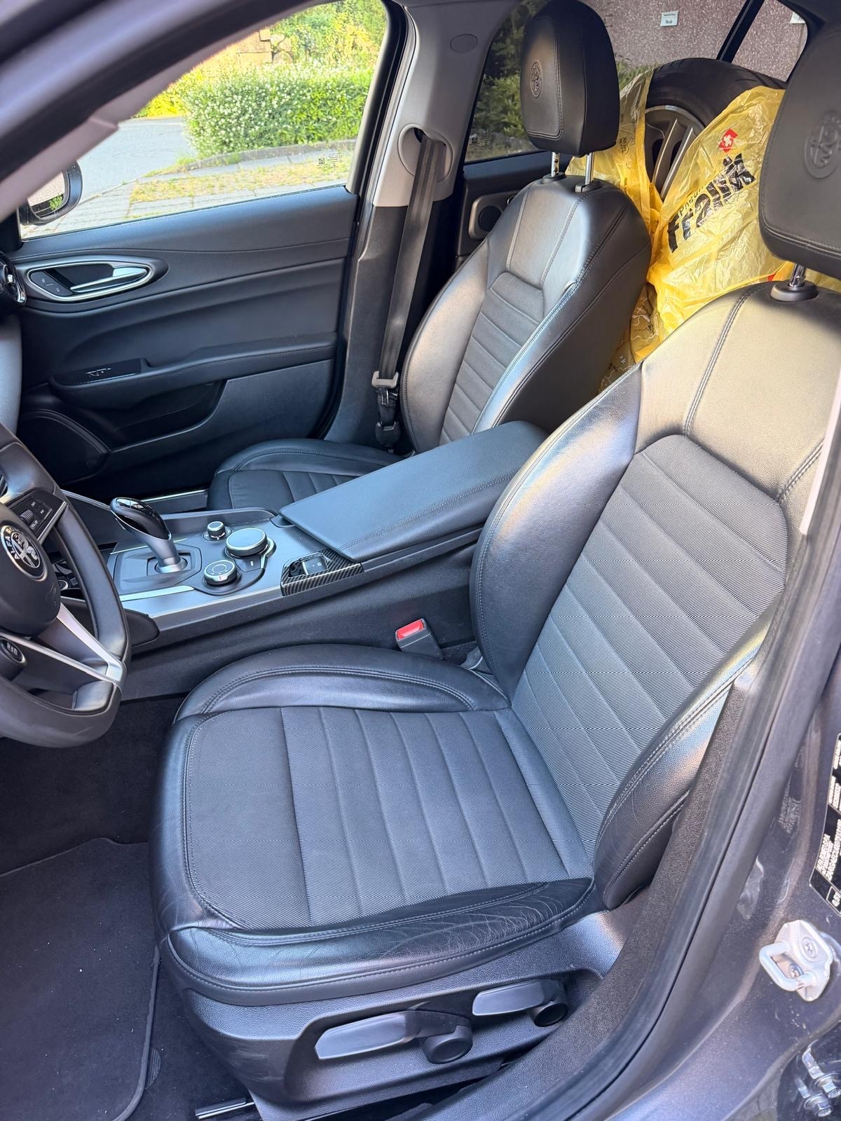 ALFA ROMEO Giulia 2.2 JTDM Super Automatic-image-8
