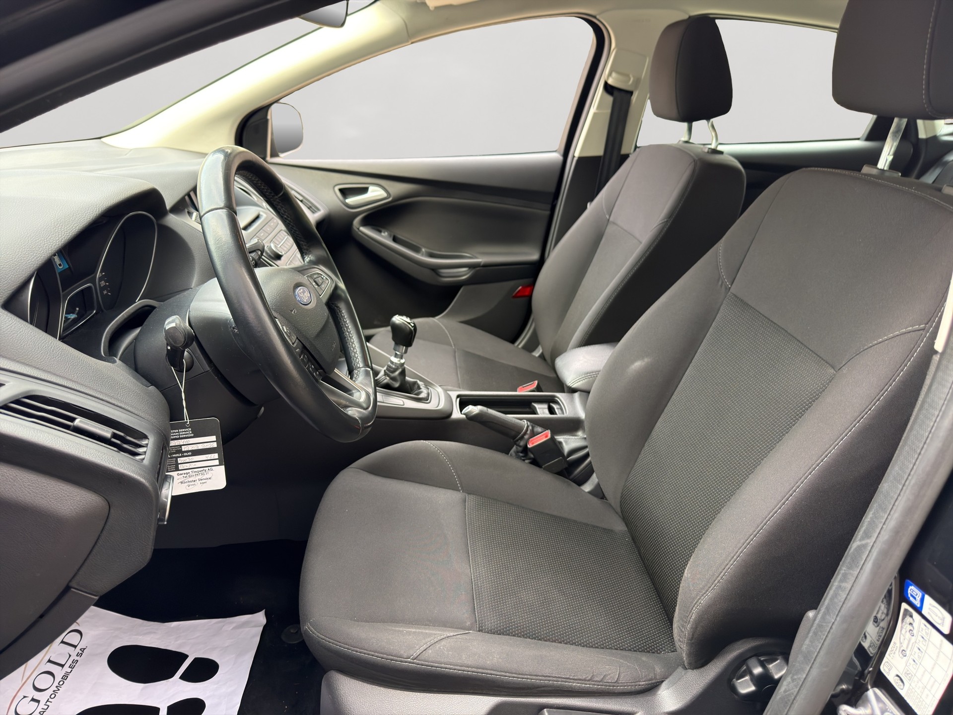 FORD Focus 1.0 SCTi Business-image-6