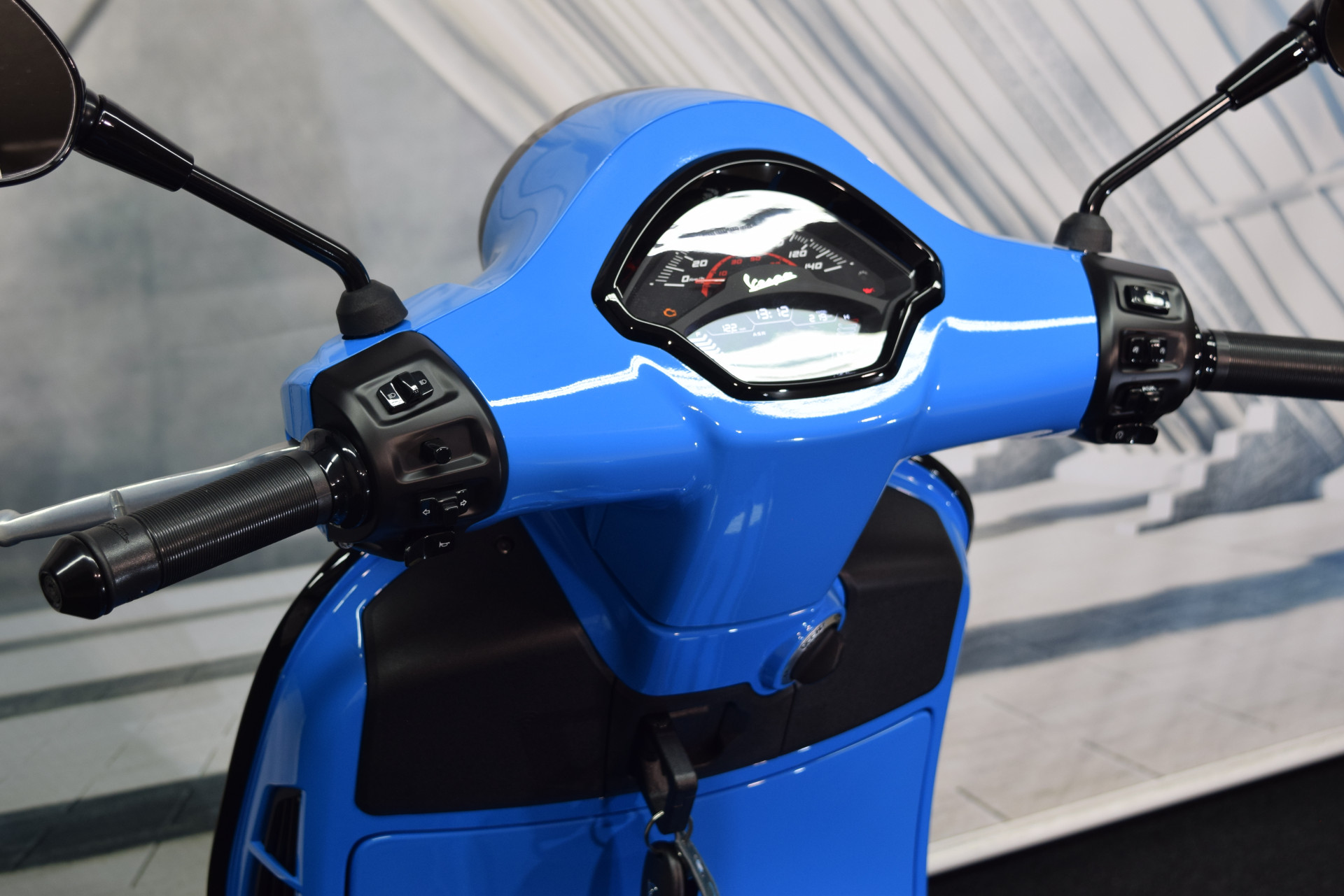 PIAGGIO Vespa GTS 125 Super Sport-image-7