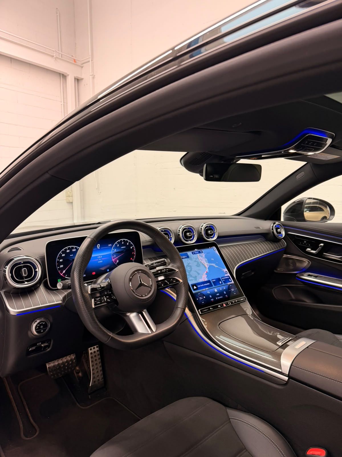 MERCEDES-BENZ CLE 200 Coupé All Black Performance 4Matic 9G-Tronic-image-10