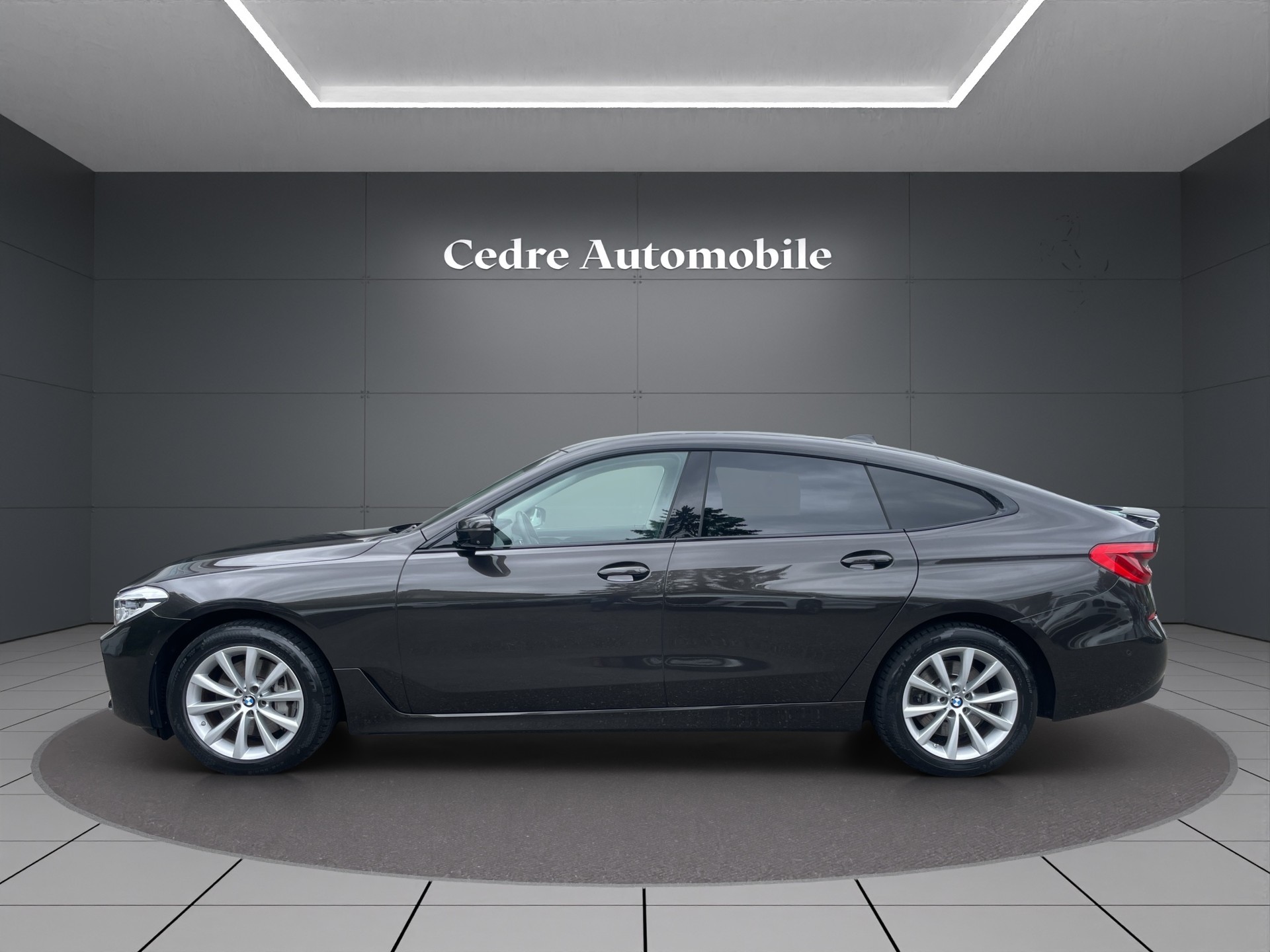 BMW 640d GT xDrive Luxury Line Steptronic-image-2
