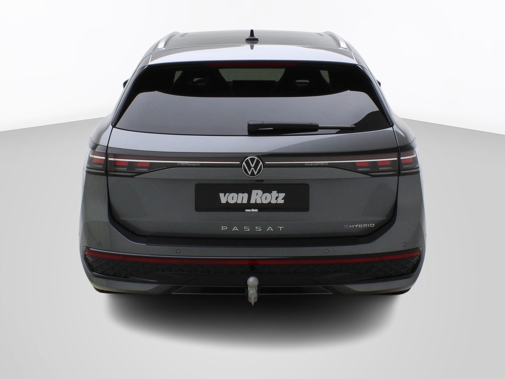 VW Passat Variant 1.5 TSI DSG Plug-in-Hybrid R-Line-image-4