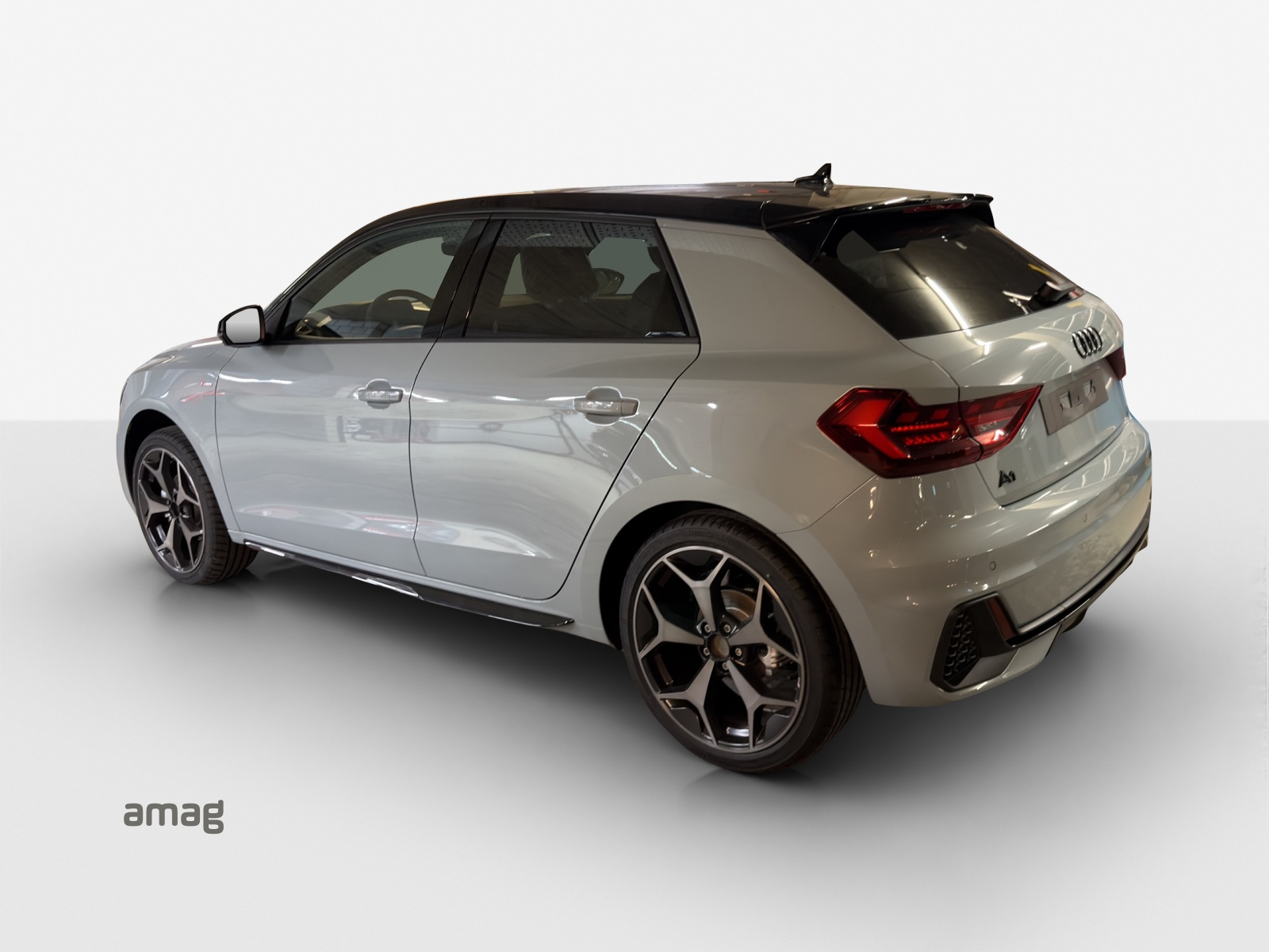 AUDI A1 Sportback 30 TFSI S Line Attraction S-tronic-image-2