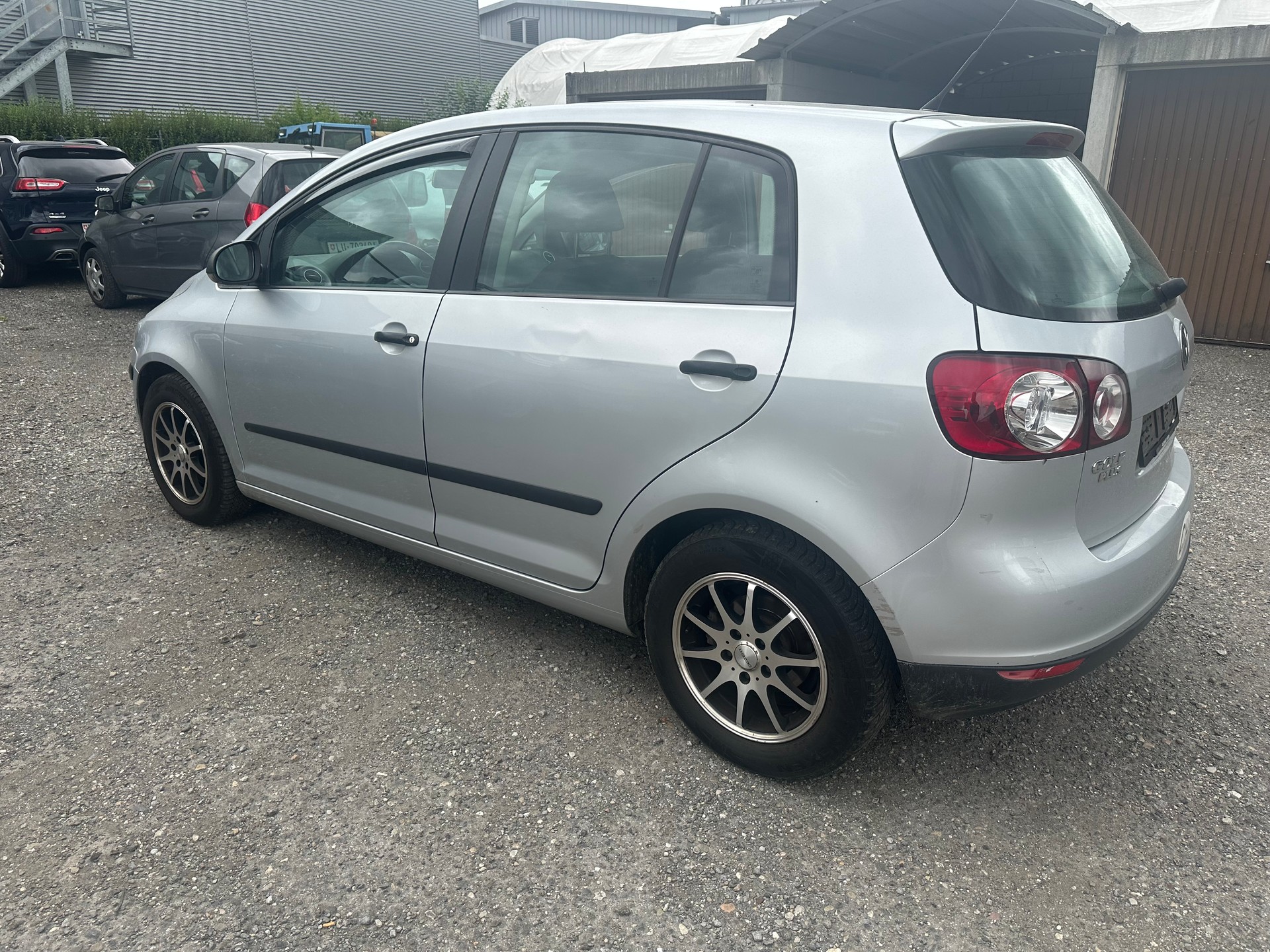 VW Golf Plus 1.9 TDI Trendline-image-3