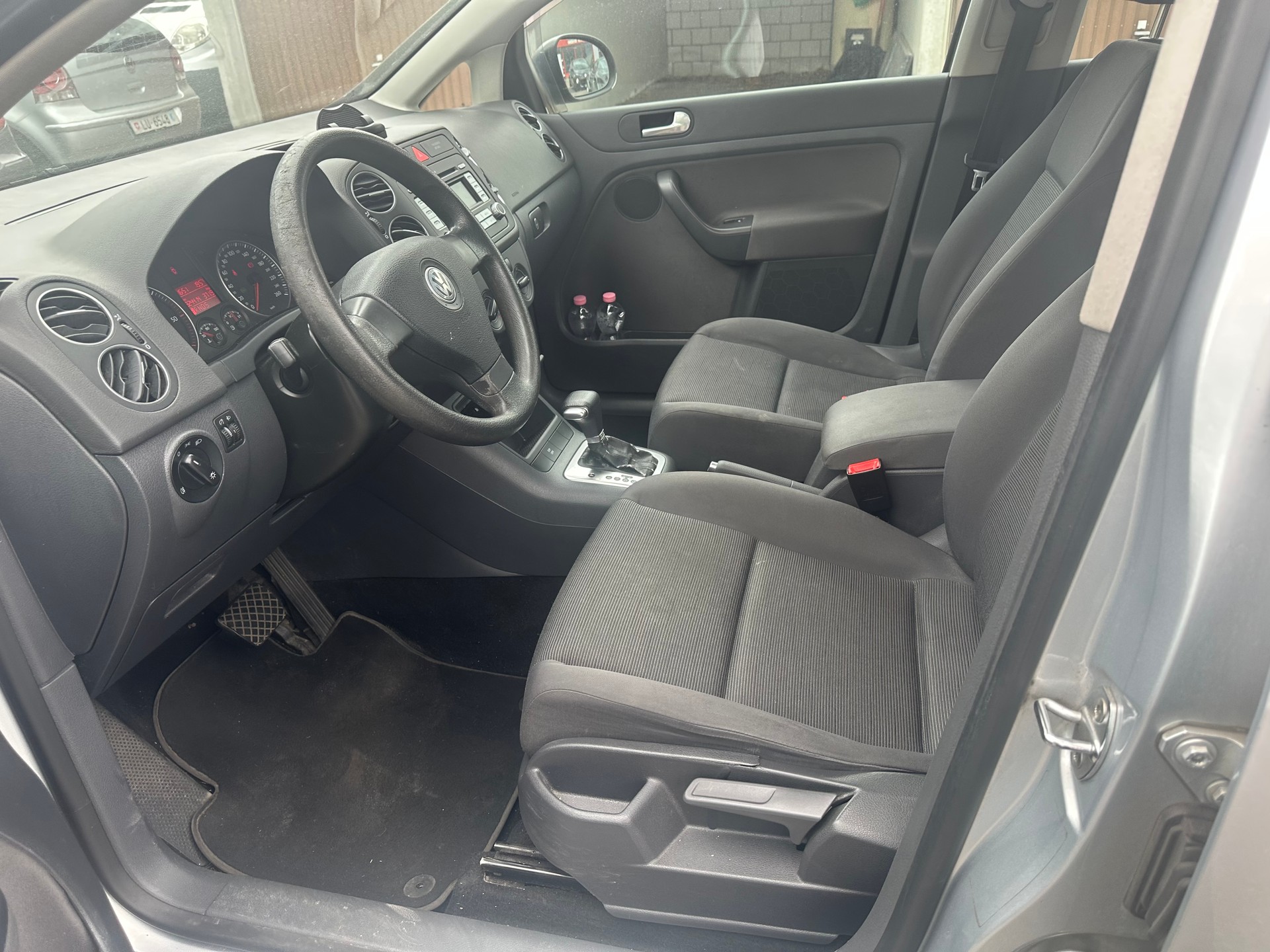 VW Golf Plus 1.9 TDI Trendline-image-5