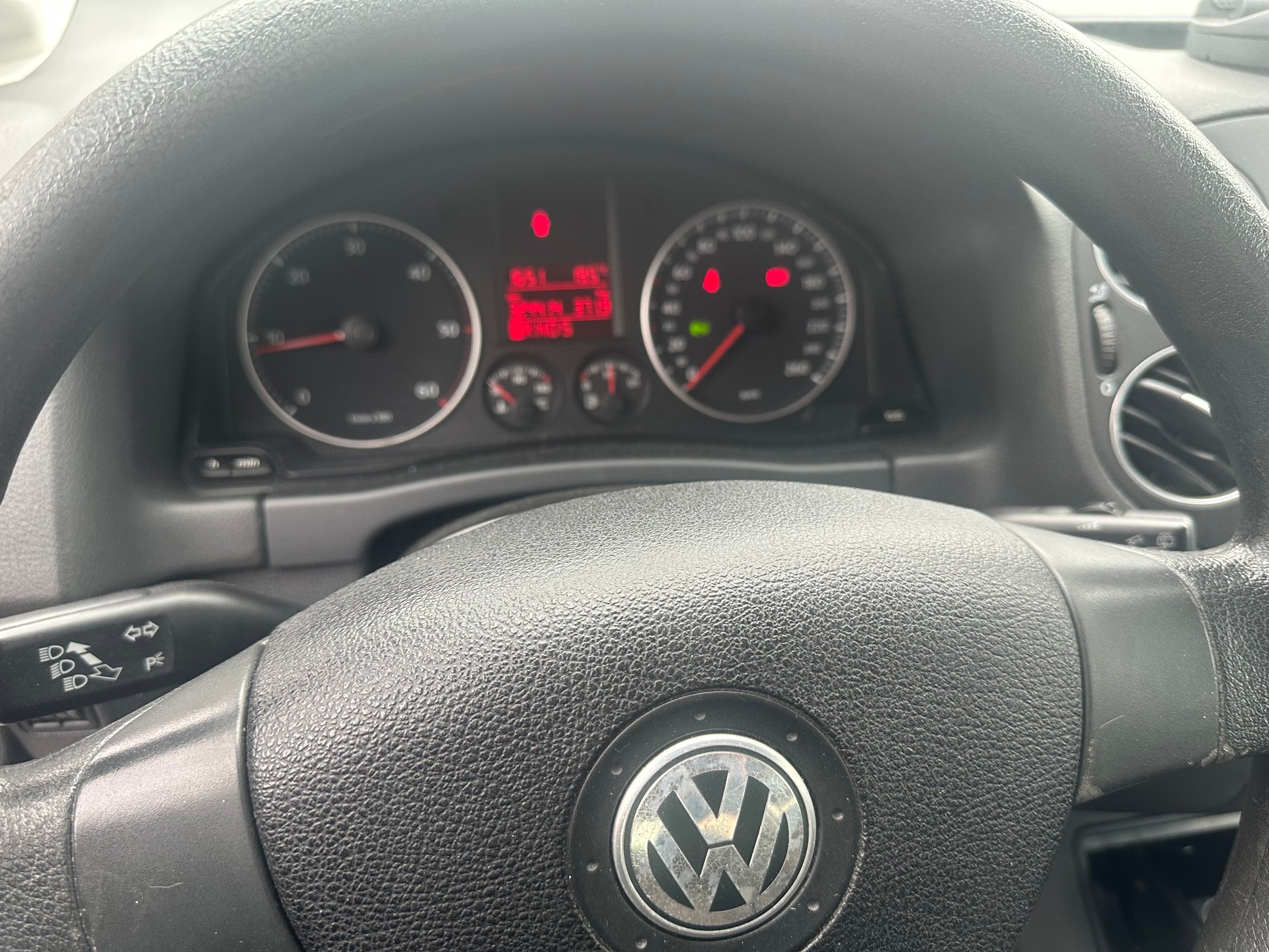 VW Golf Plus 1.9 TDI Trendline-image-6