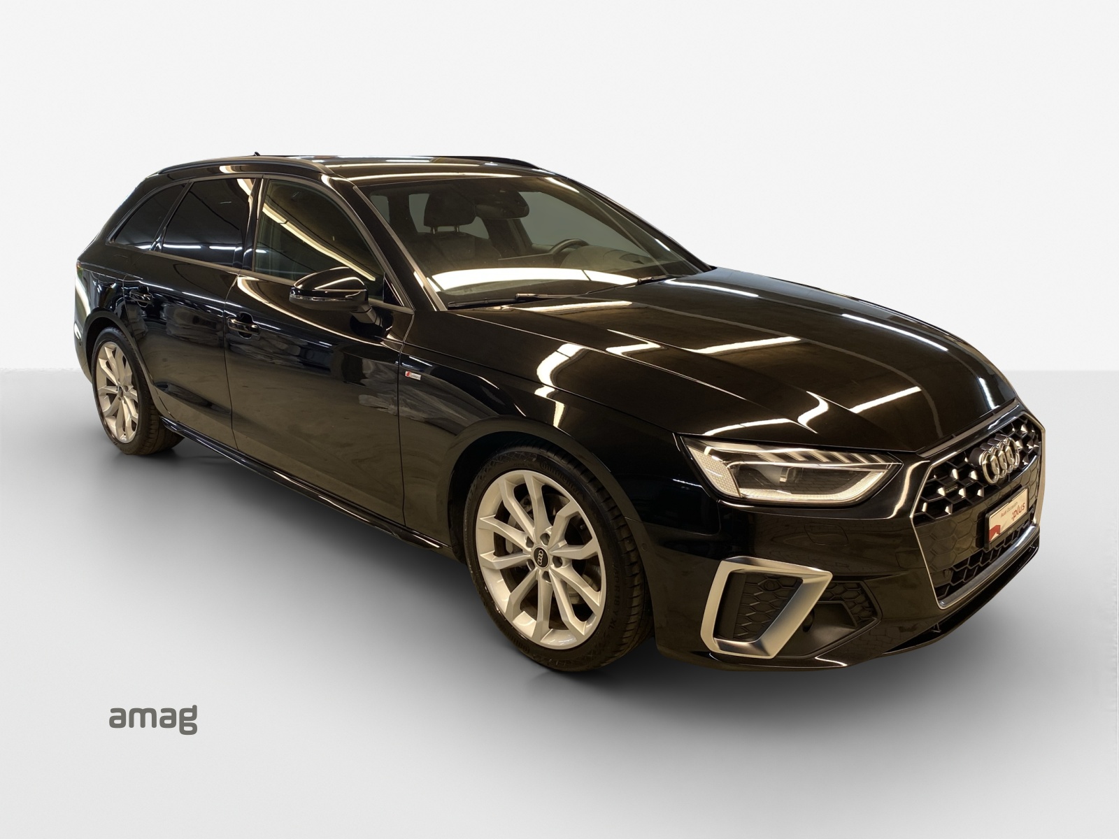 AUDI A4 Avant 40 TDI S line Attraction quattro S-tronic-image-5