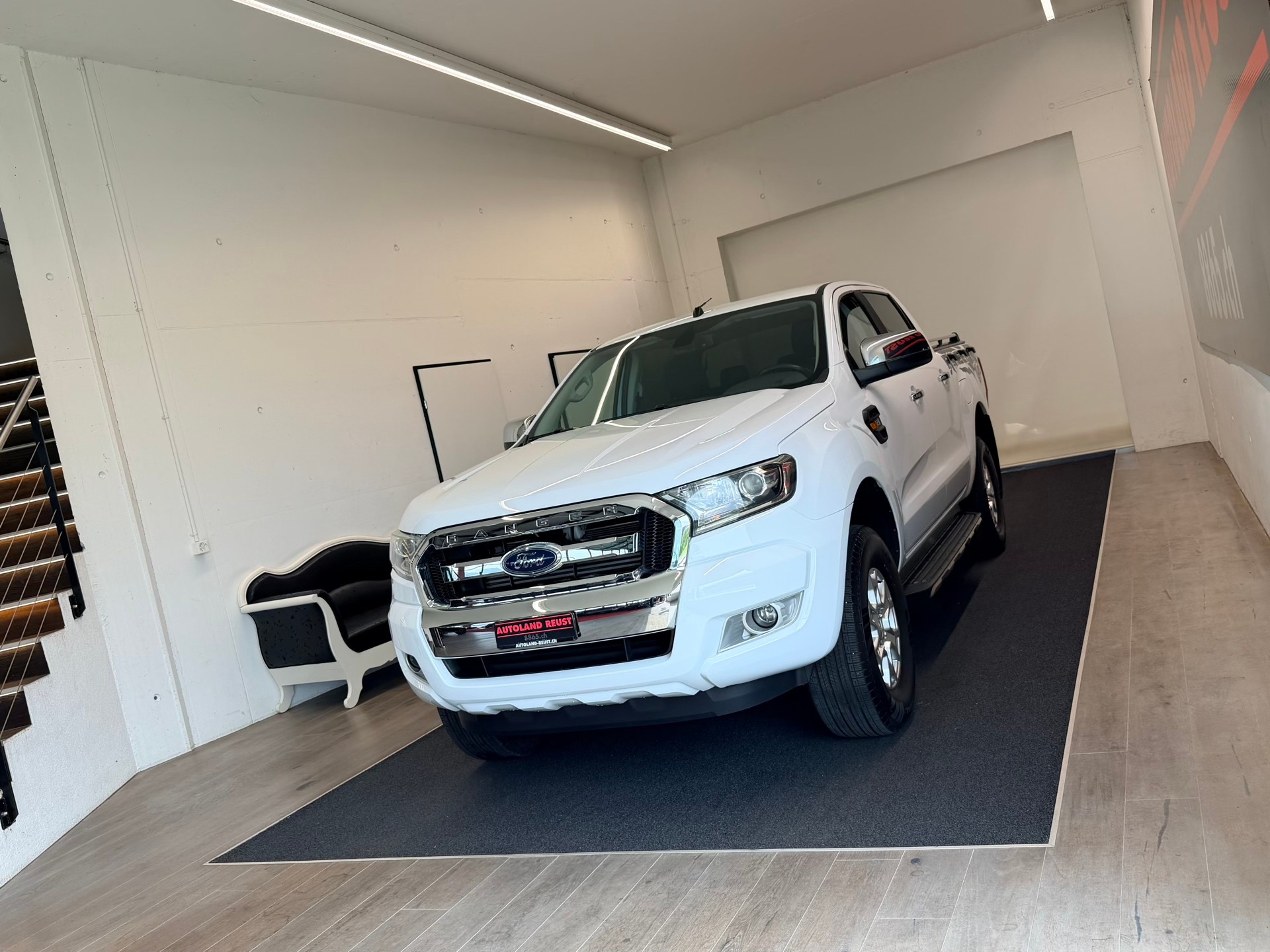FORD Ranger XLT 2.2 TDCi 4x4 A-image-2