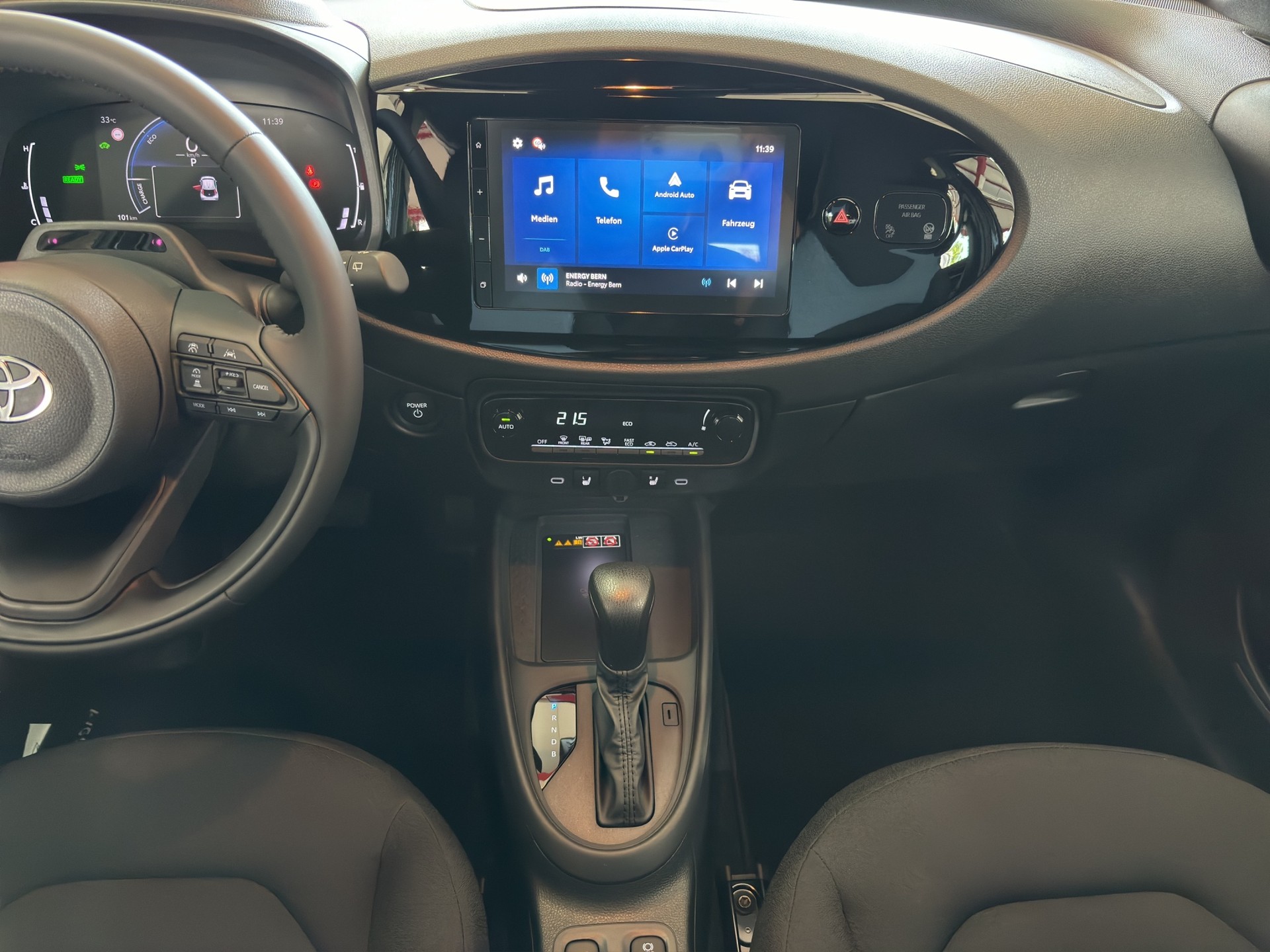 TOYOTA Aygo X 1.5 VVT-i HSD Trend e-CVT-image-14