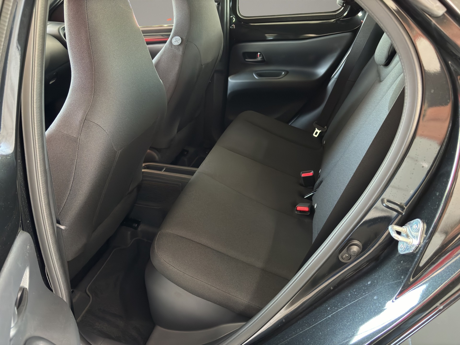 TOYOTA Aygo X 1.5 VVT-i HSD Trend e-CVT-image-12