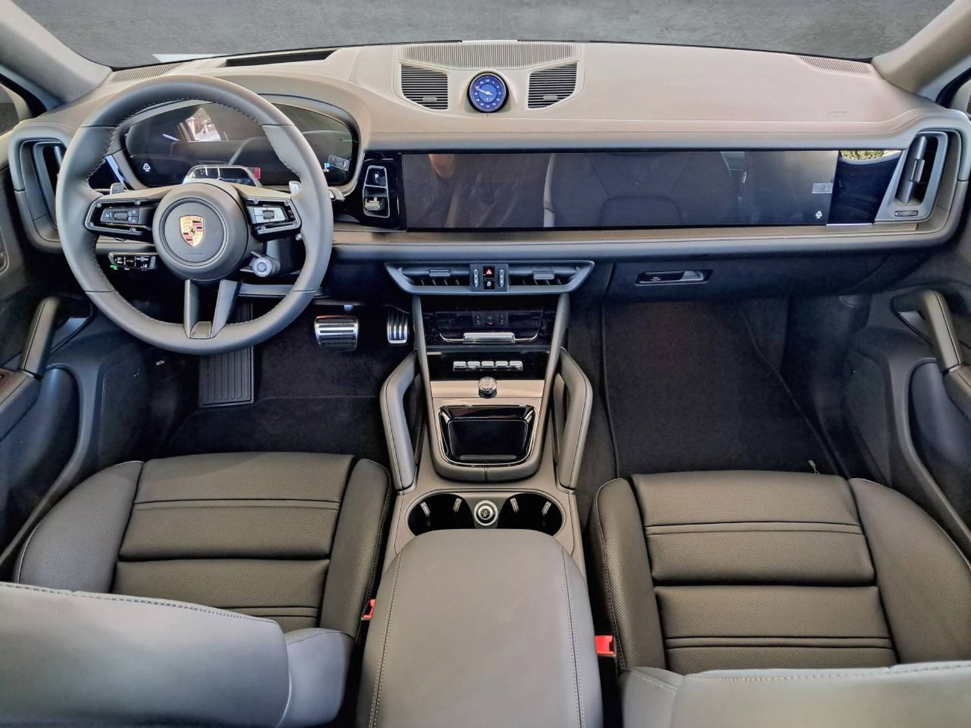PORSCHE Cayenne S E-Hybrid Coupé Black Edition-image-15