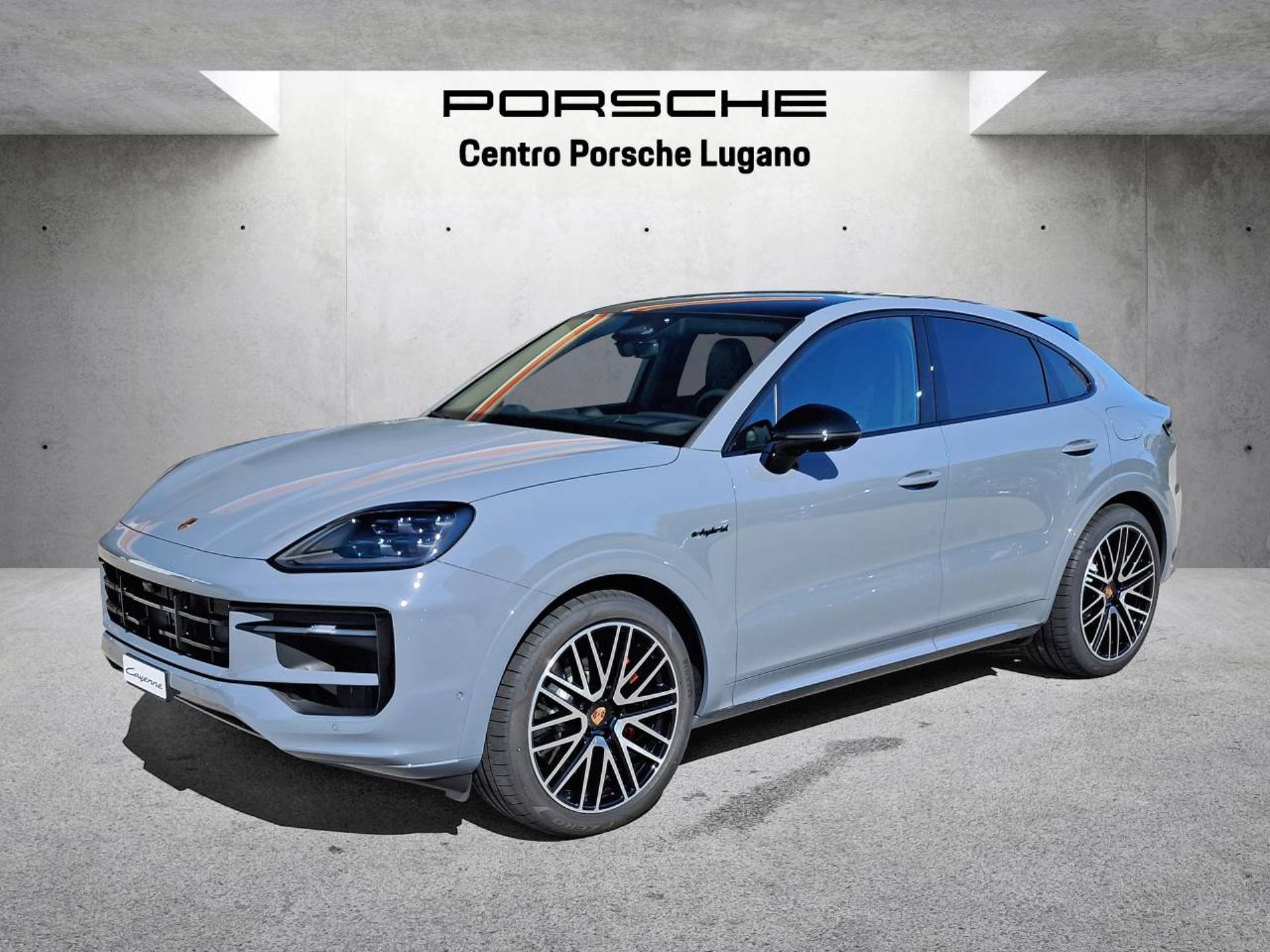 PORSCHE Cayenne S E-Hybrid Coupé Black Edition-image-8