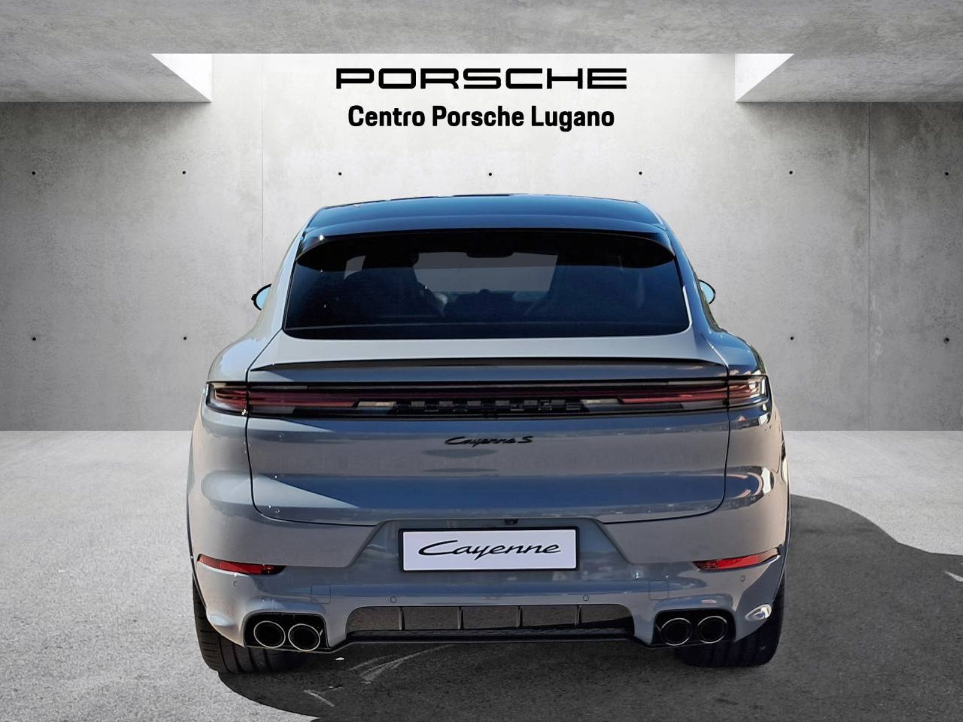 PORSCHE Cayenne S E-Hybrid Coupé Black Edition-image-10