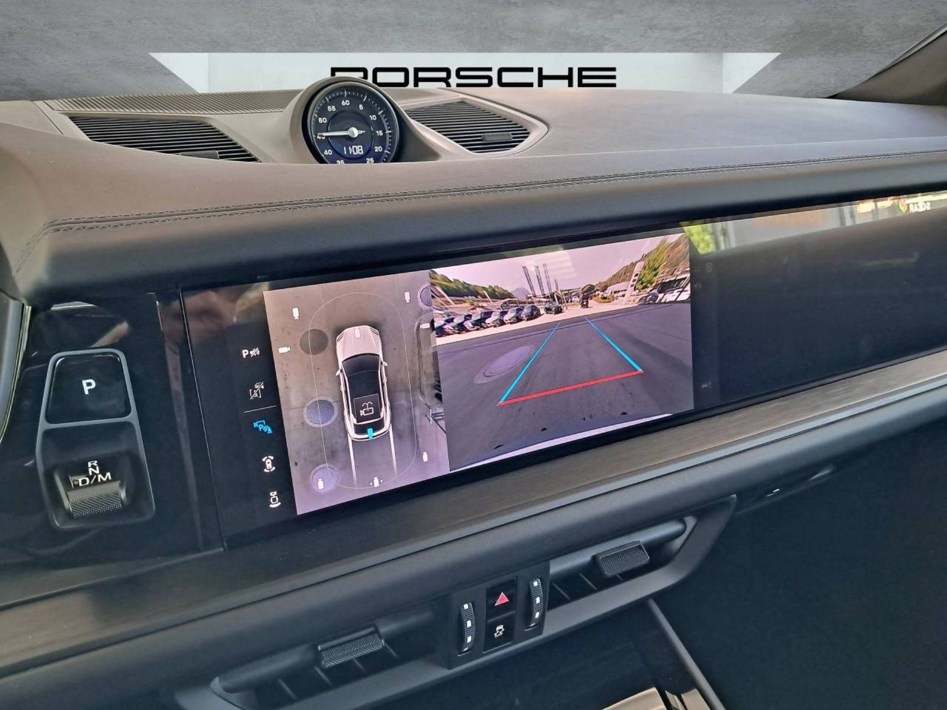 PORSCHE Cayenne S E-Hybrid Coupé Black Edition-image-20
