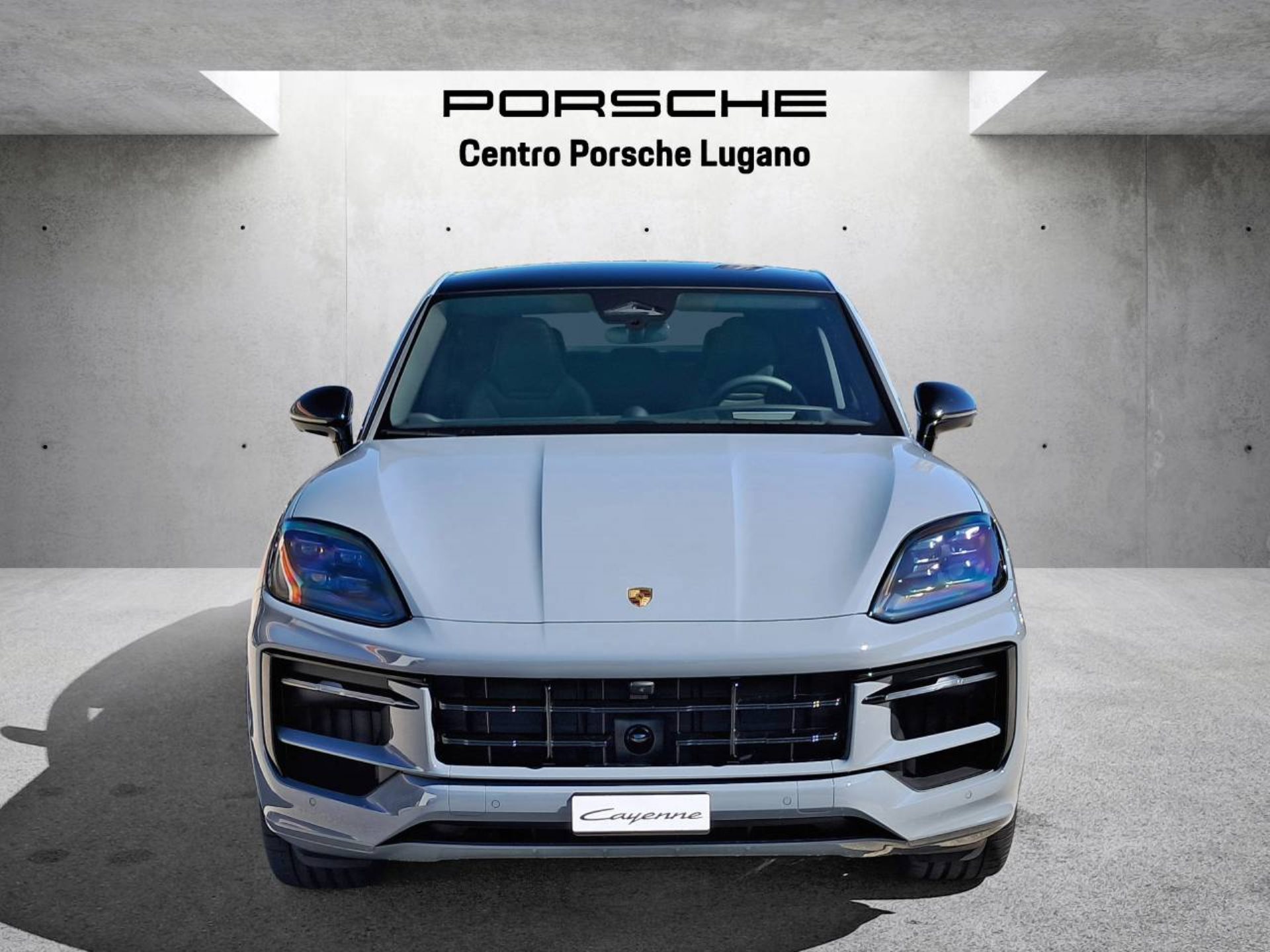 PORSCHE Cayenne S E-Hybrid Coupé Black Edition-image-9