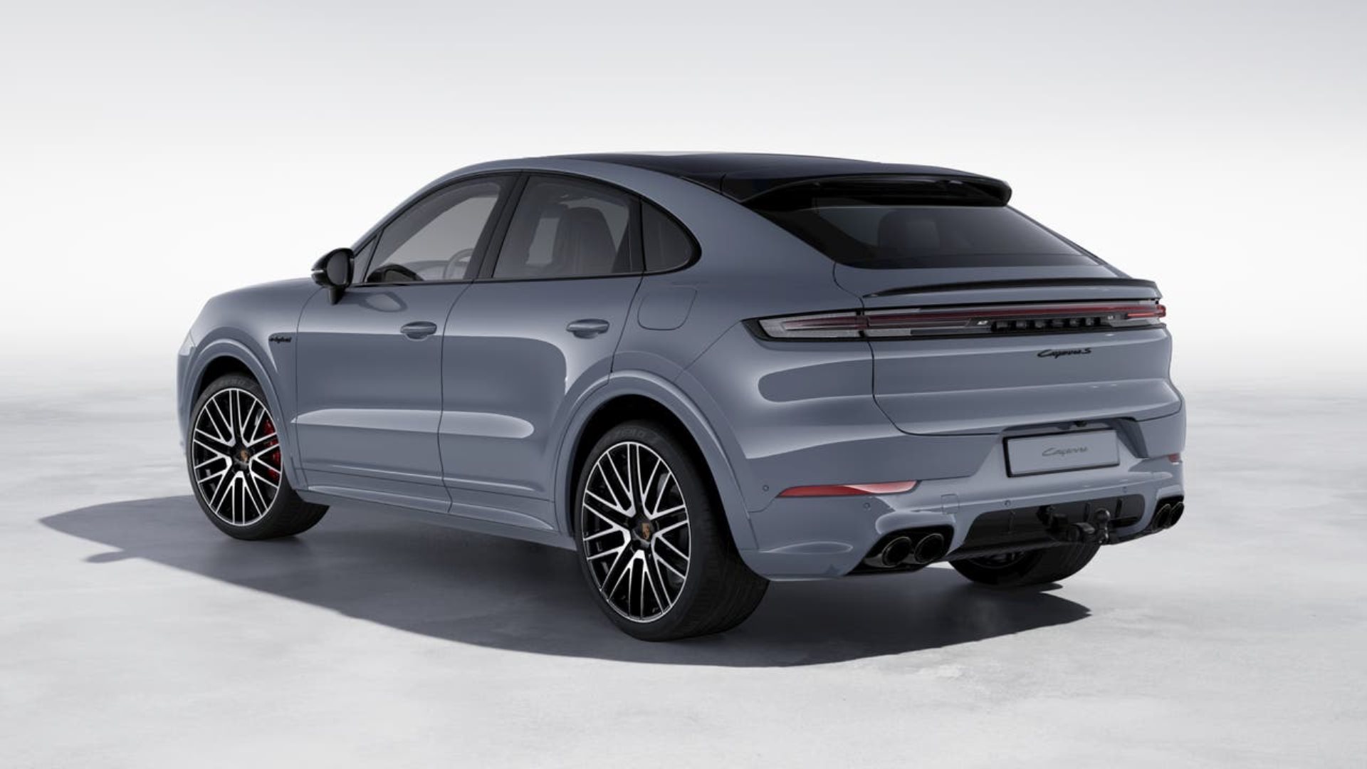 PORSCHE Cayenne S E-Hybrid Coupé Black Edition-image-2