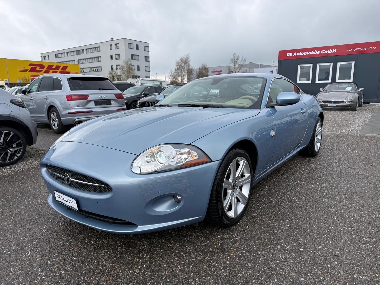JAGUAR XK Coupé 4.2 V8-image-0