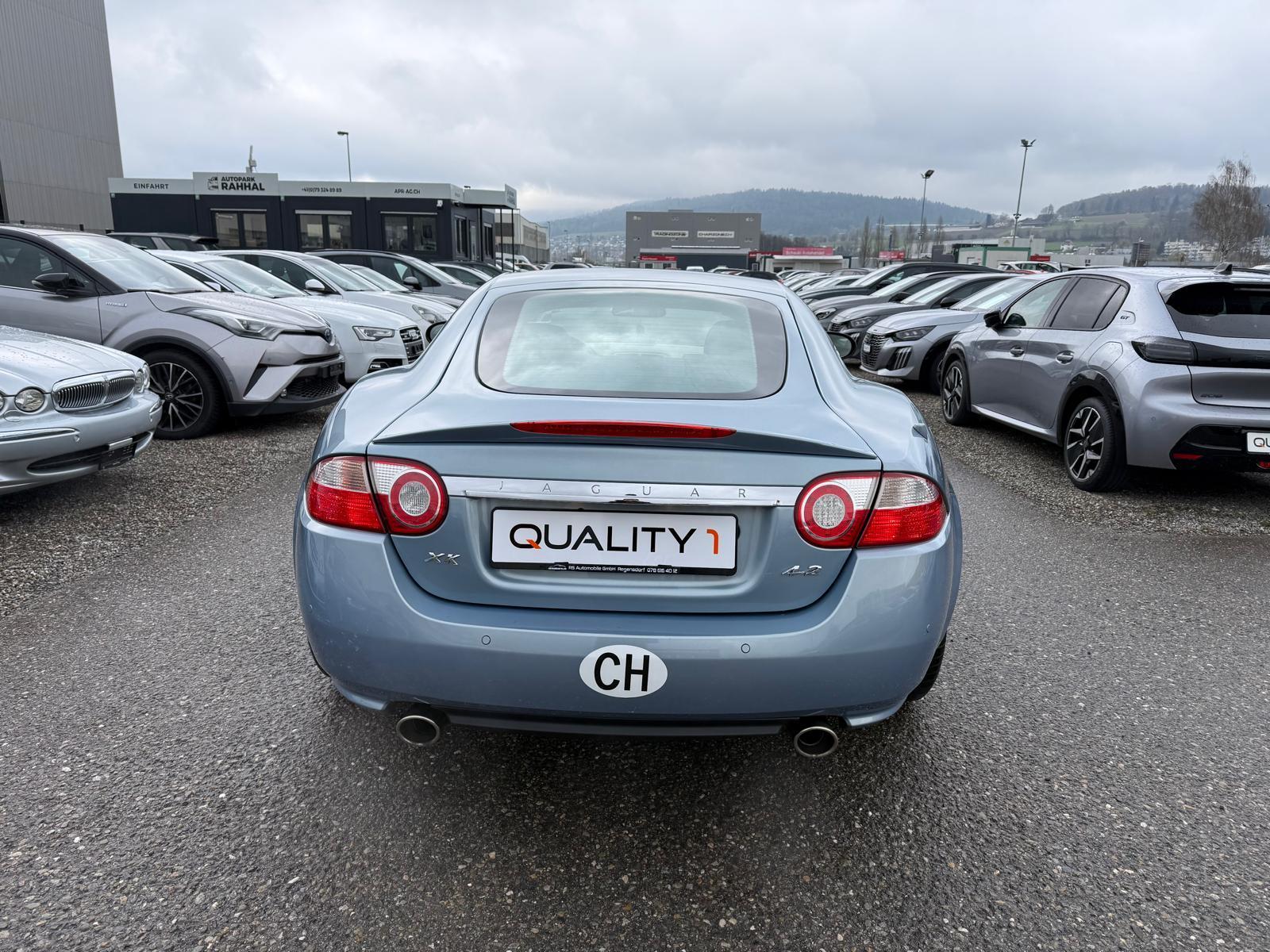 JAGUAR XK Coupé 4.2 V8-image-5