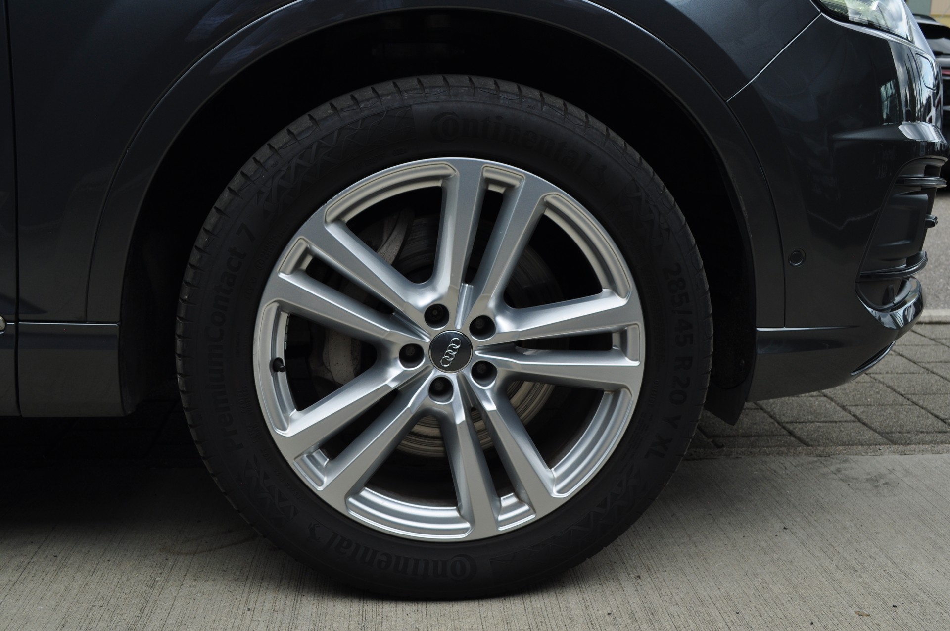 AUDI Q7 50 TDI quattro-image-20