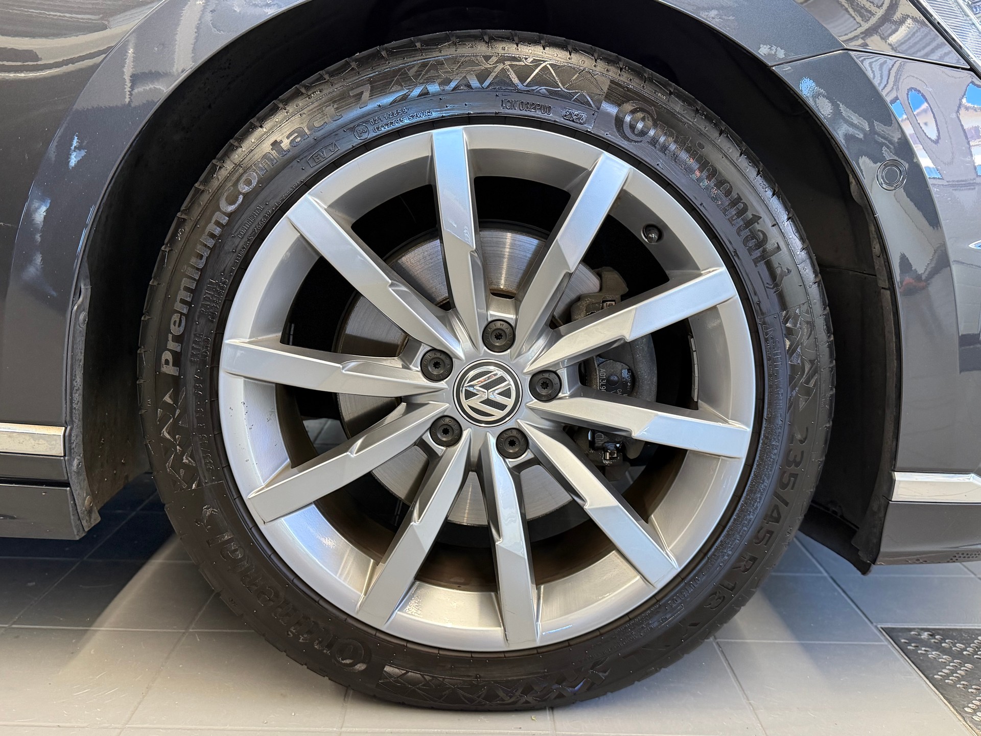 VW Passat Variant 2.0 TDI BMT R-Line - Highline DSG 4Motion-image-7