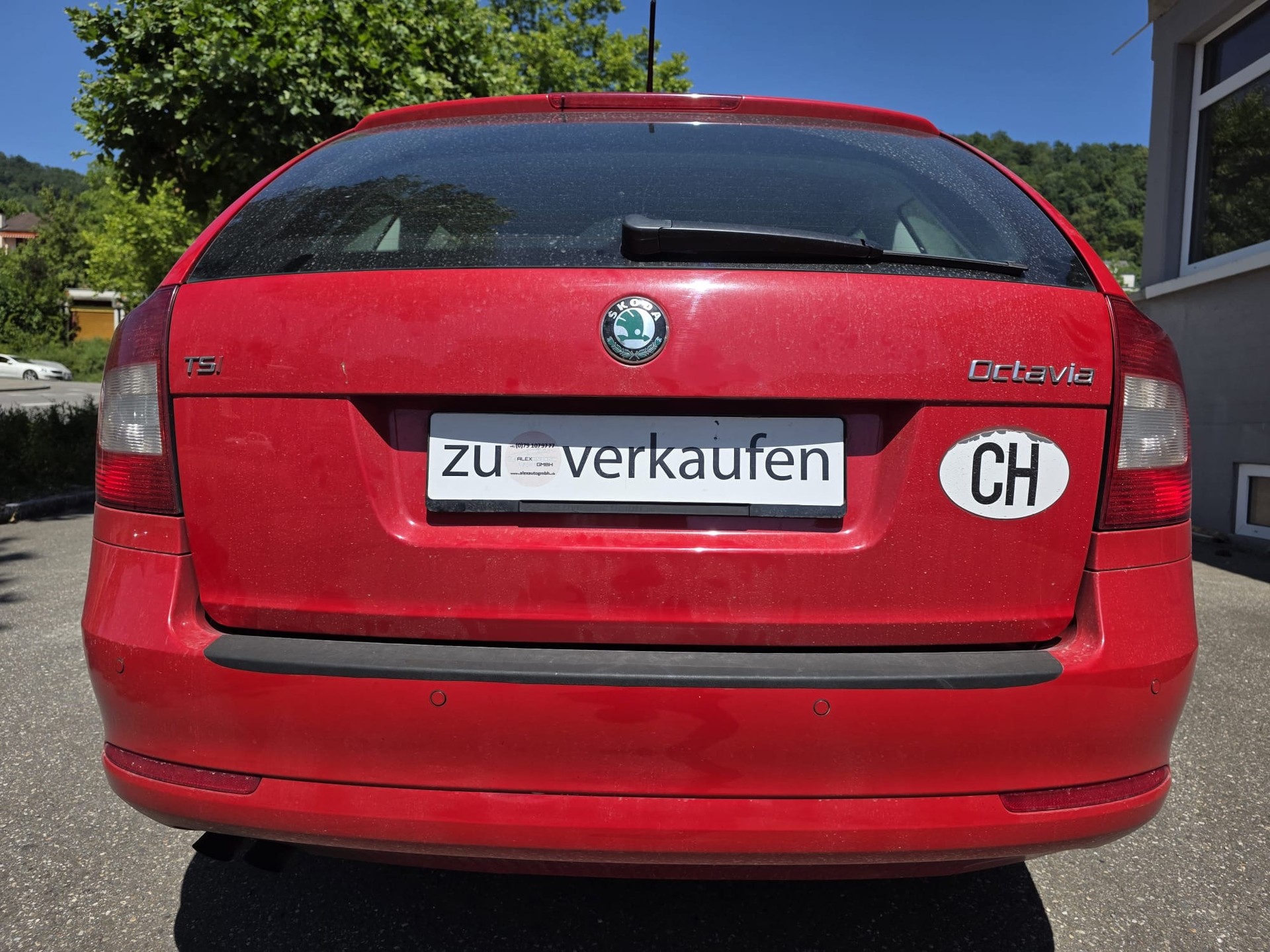 SKODA Octavia Combi 1.8 TSI Elegance DSG-image-4